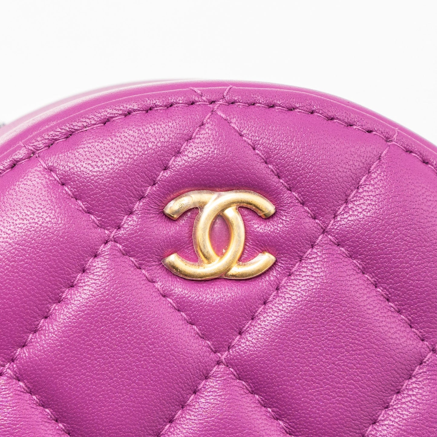 Chanel pearl crush mini round clutch with chain Lambskin purple