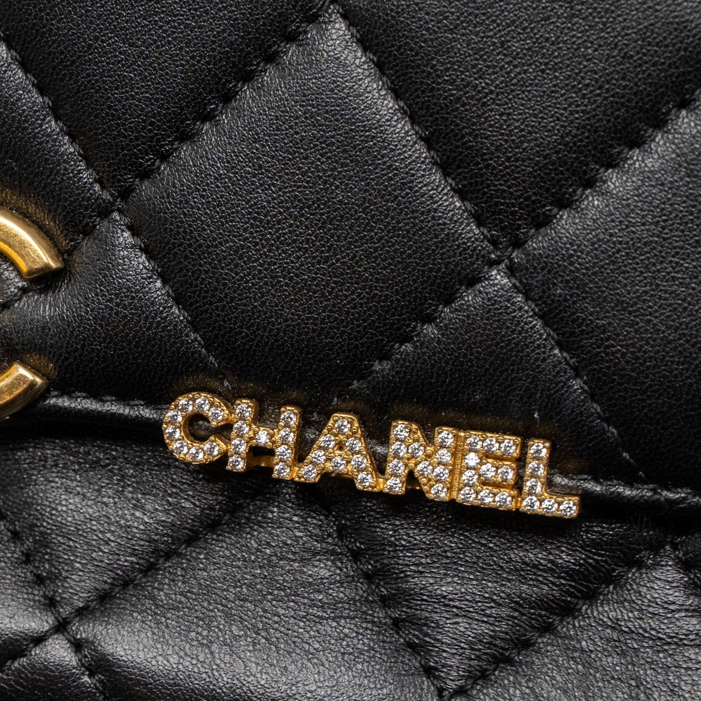 Chanel limited edition quilted flap bag lambskin black  (microchip)