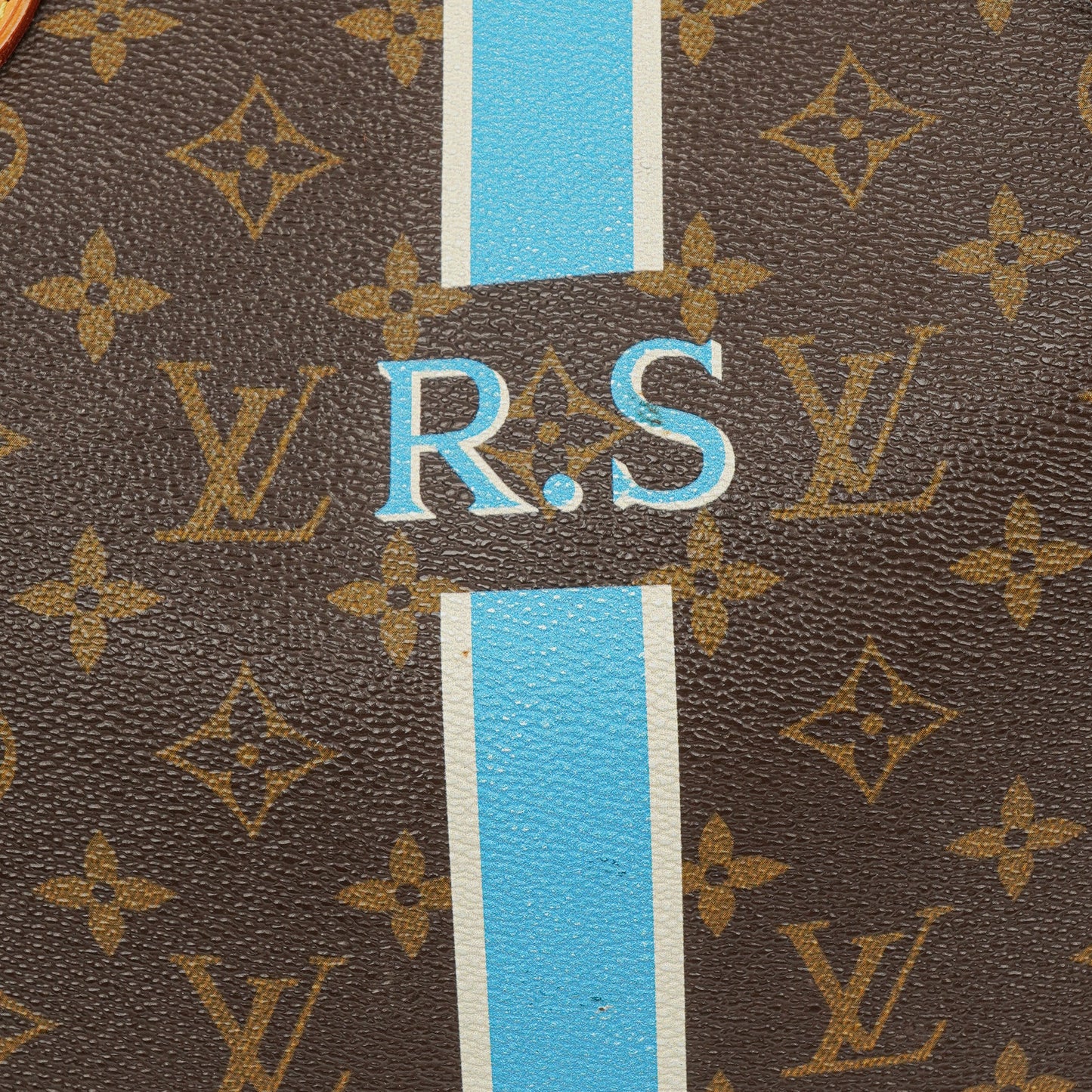 Louis Vuitton Neverfull MM Tote Bag in Monogram Canvas