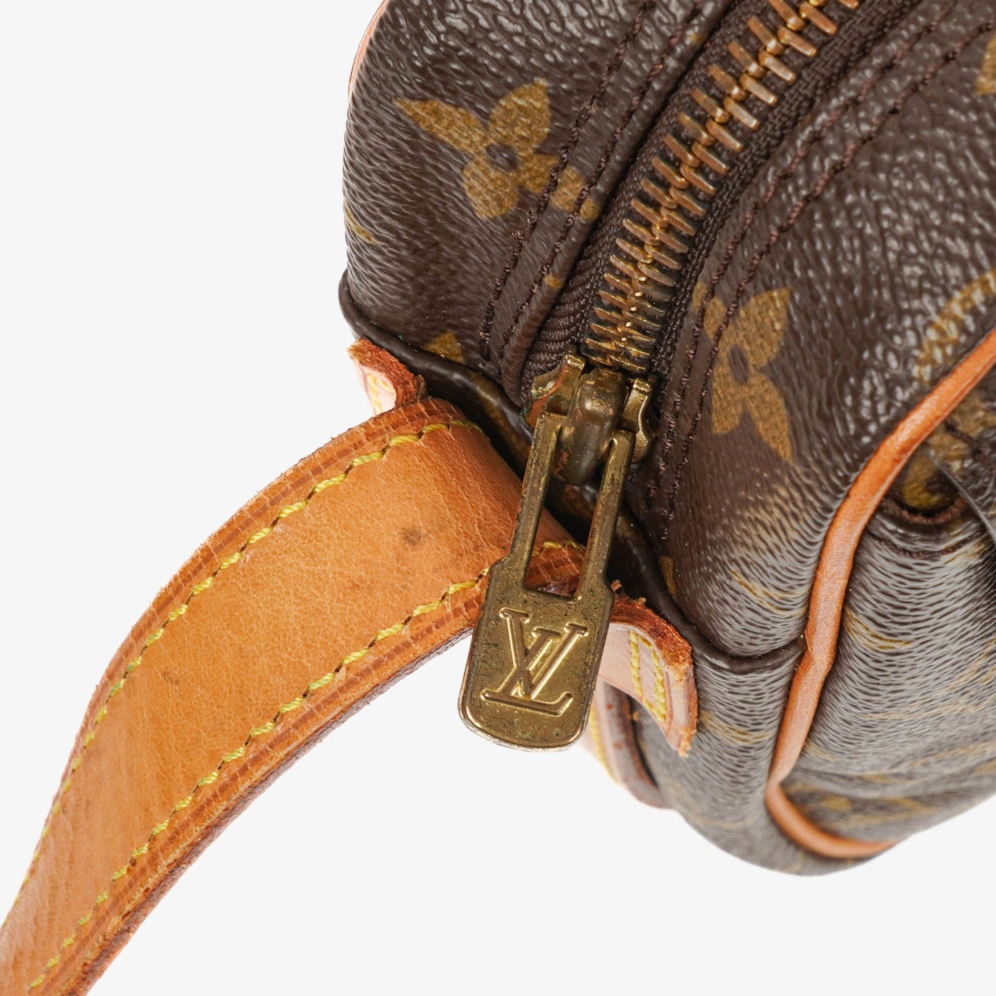 Louis Vuitton Jeune Fille GM Shoulder Bag