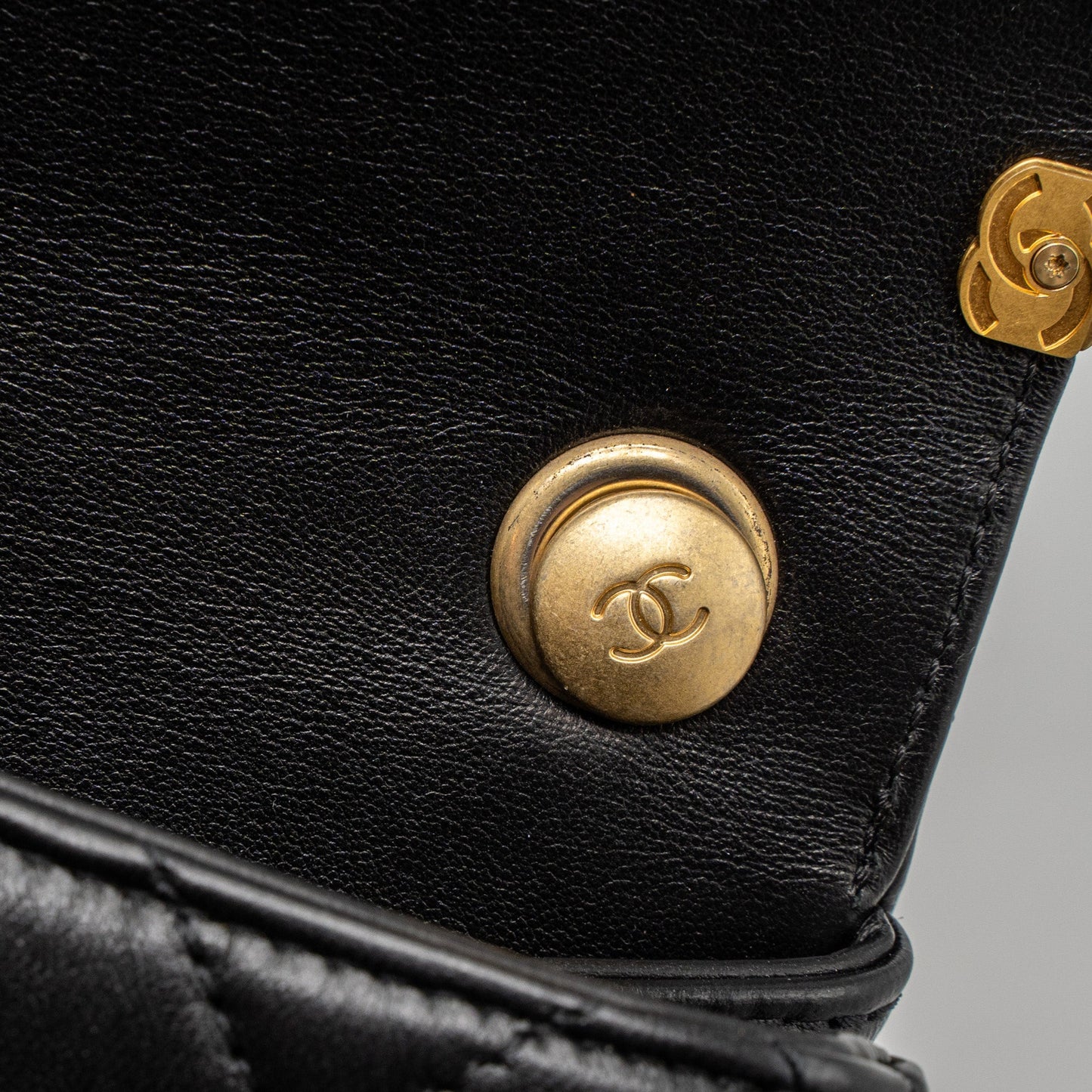 Chanel limited edition quilted flap bag lambskin black  (microchip)
