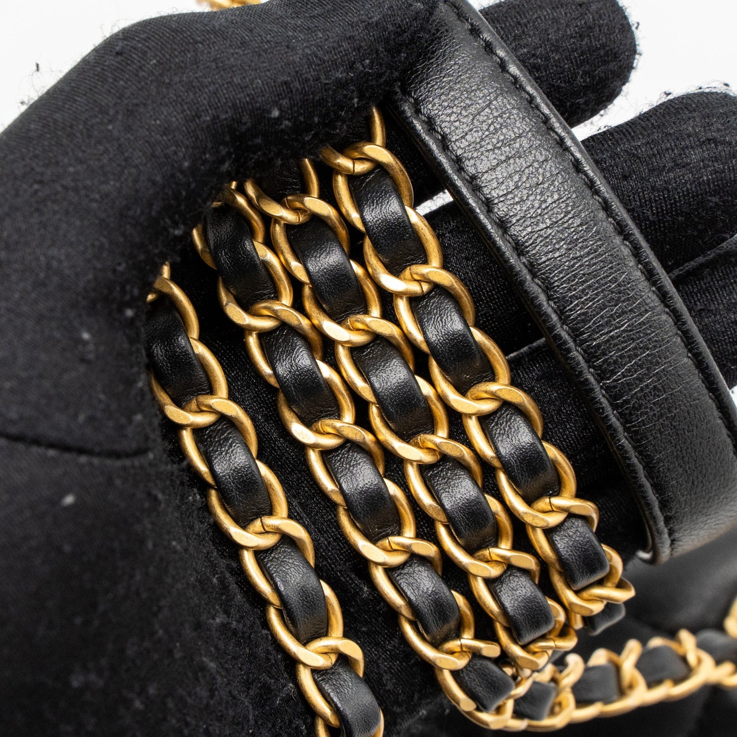 Chanel limited edition quilted flap bag lambskin black  (microchip)