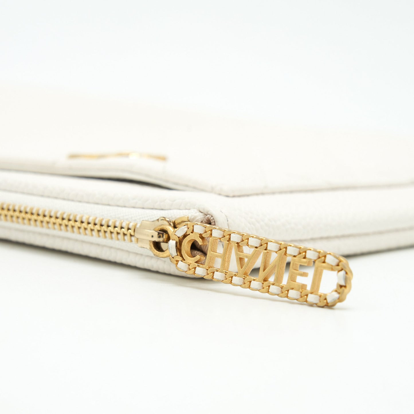 Chanel Seasonal Zippy Pouch Caviar White