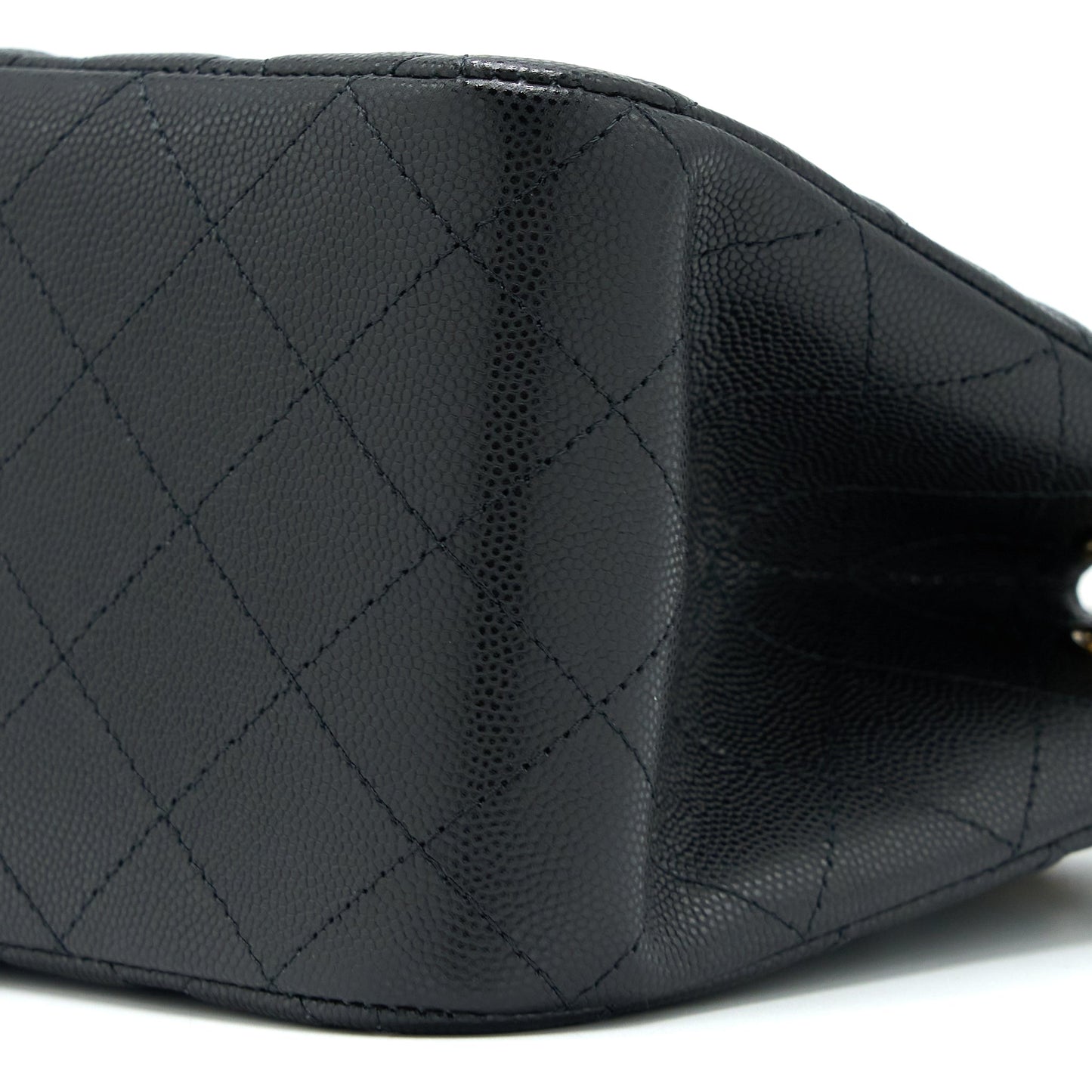 Chanel 23C Mini Bucket Bag Caviar Black L (Microchip)