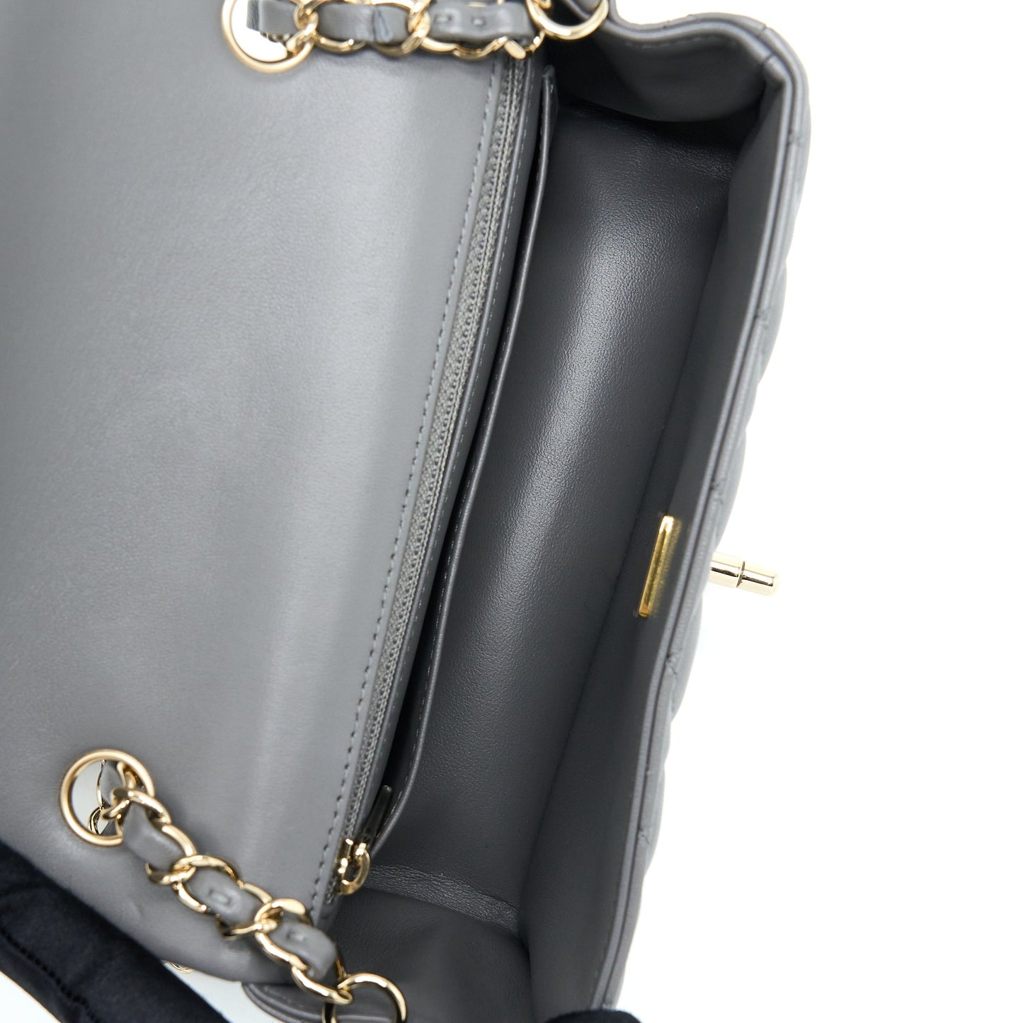 Chanel 22A Mini Rectangular Flap Bag Lambskin Grey L (Microchip).