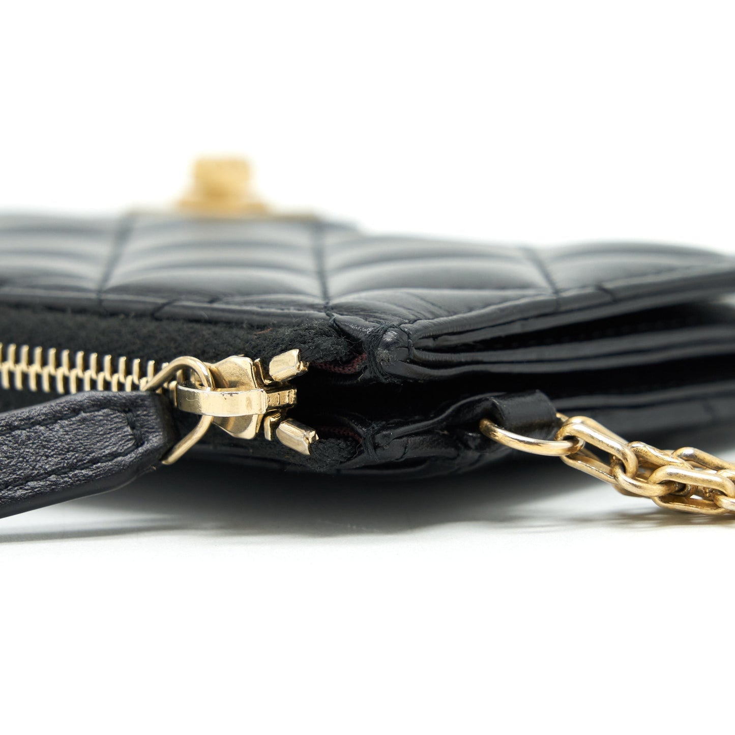 Chanel Reissue Zippy Pouch Quilted Calfskin Black Ruthenium