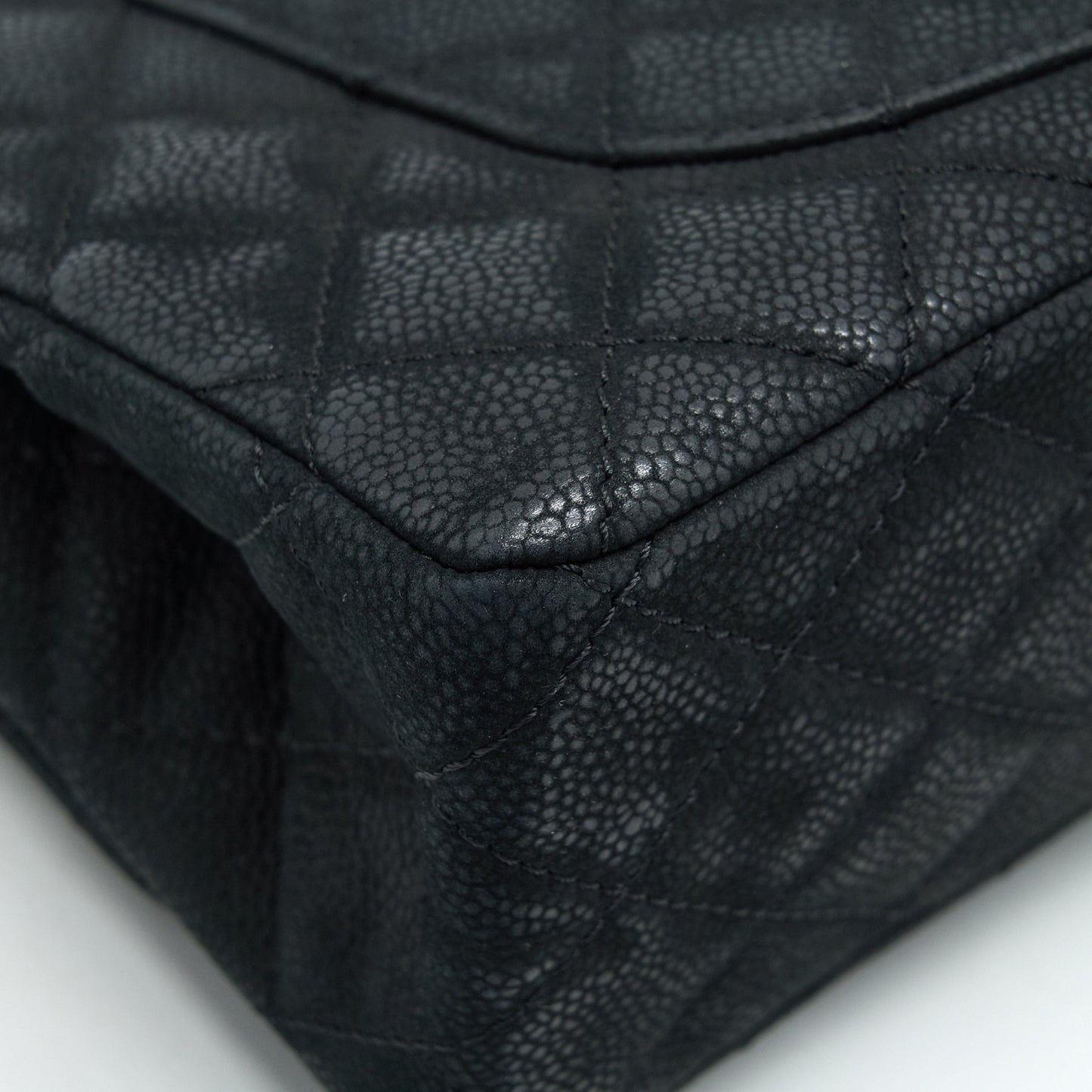 CHANEL 2.55 226 REISSUE BAG IN CAVIAR BLACK