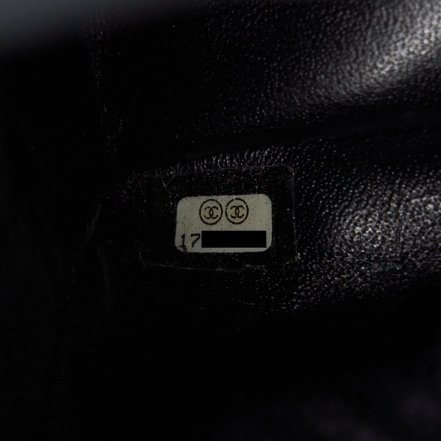 CHANEL 2.55 226 REISSUE BAG IN CAVIAR BLACK