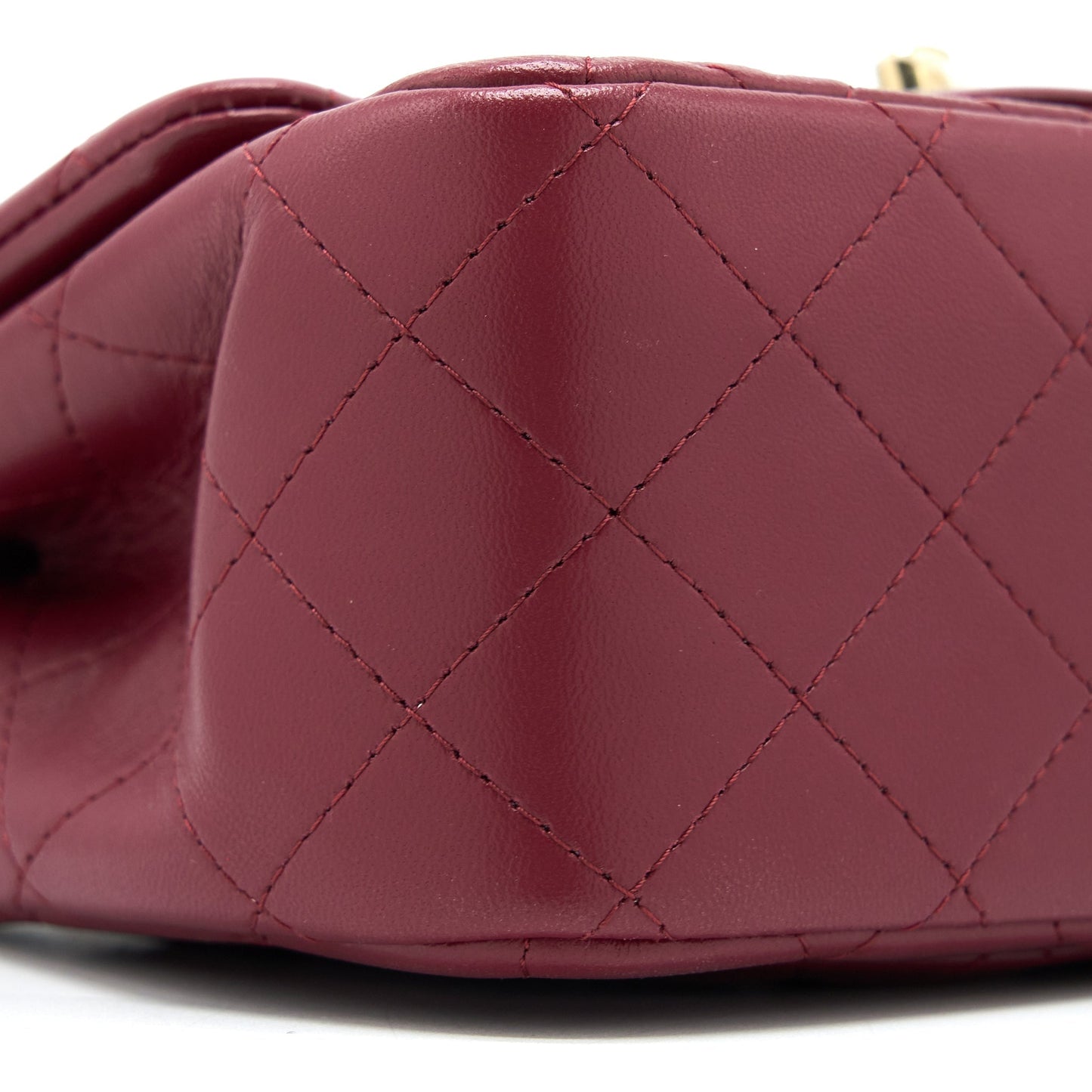 Chanel 22A Mini Square Flap Bag Lambskin Burgundy L (Microchip)