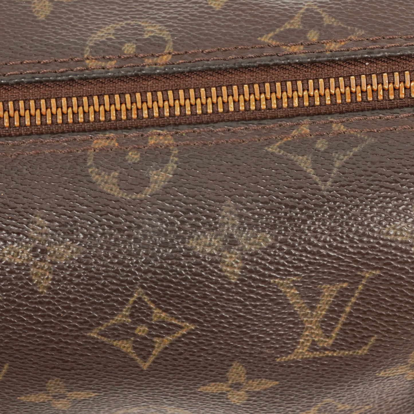Louis Vuitton Papillon 25  Monogram Canvas Handbag