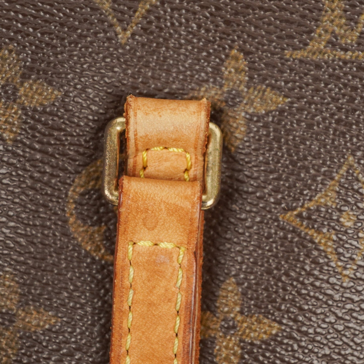 Louis Vuitton Papillon 25  Monogram Canvas Handbag
