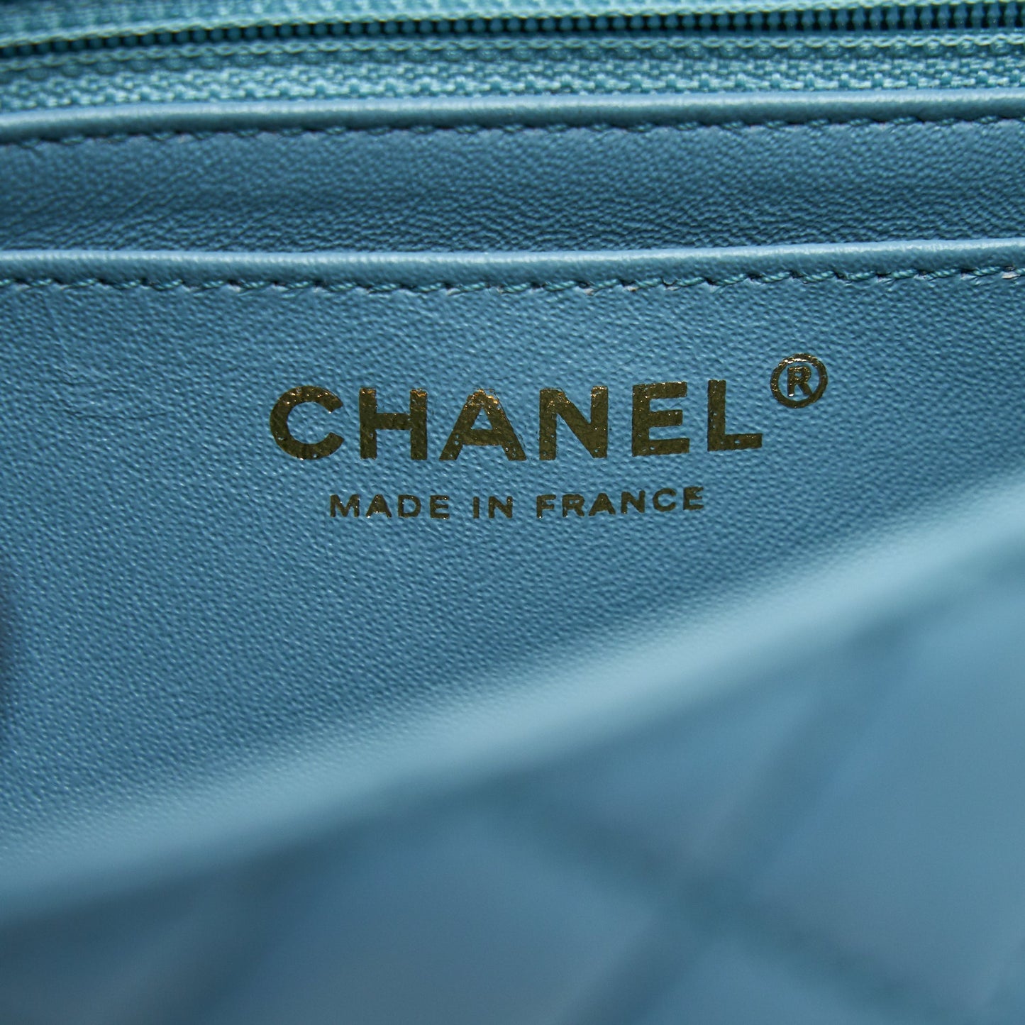CHANEL MINI 2.55 REISSUE HANDBAG BLUE