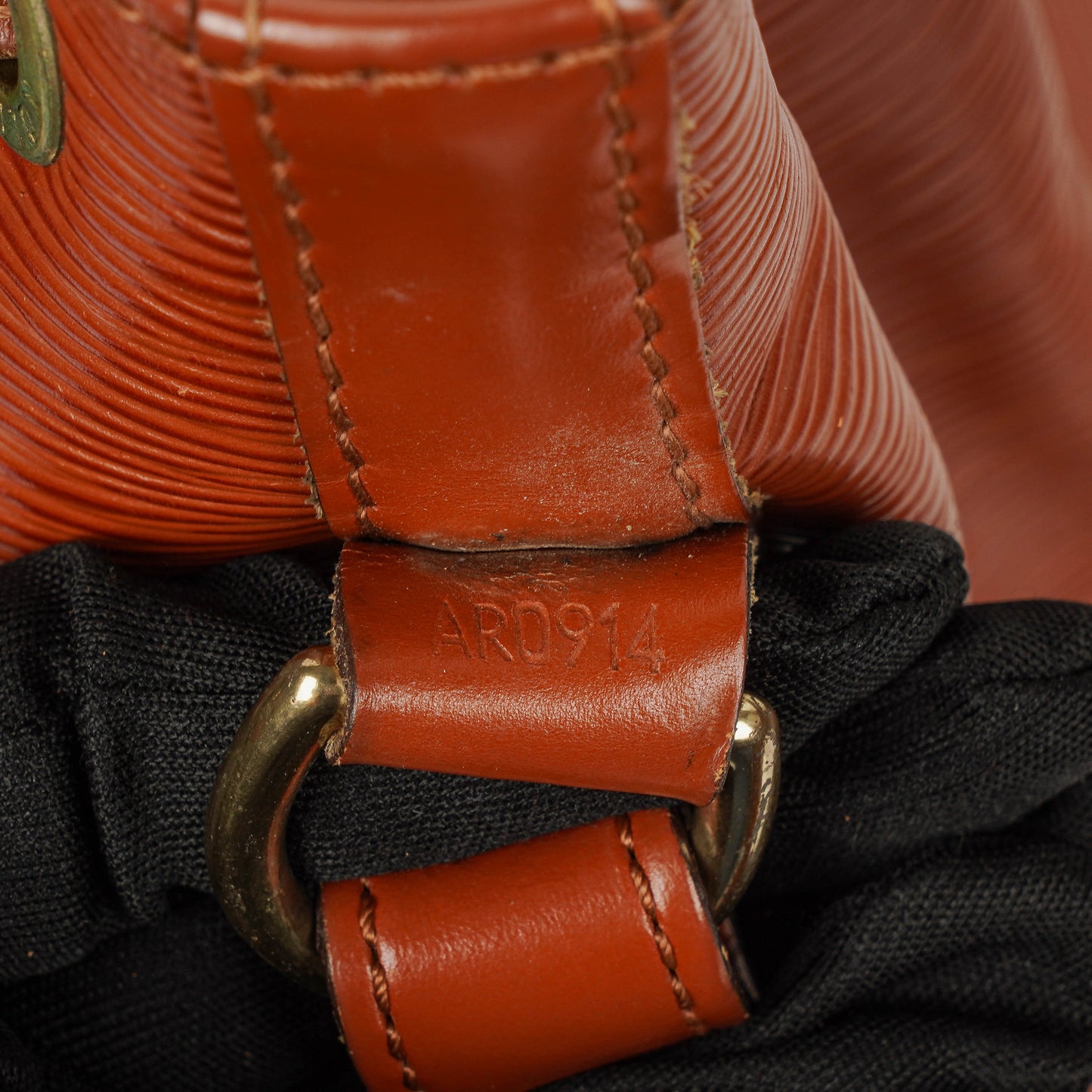 Louis Vuitton Petit Noe Brown EPI Leather Shoulder Bag