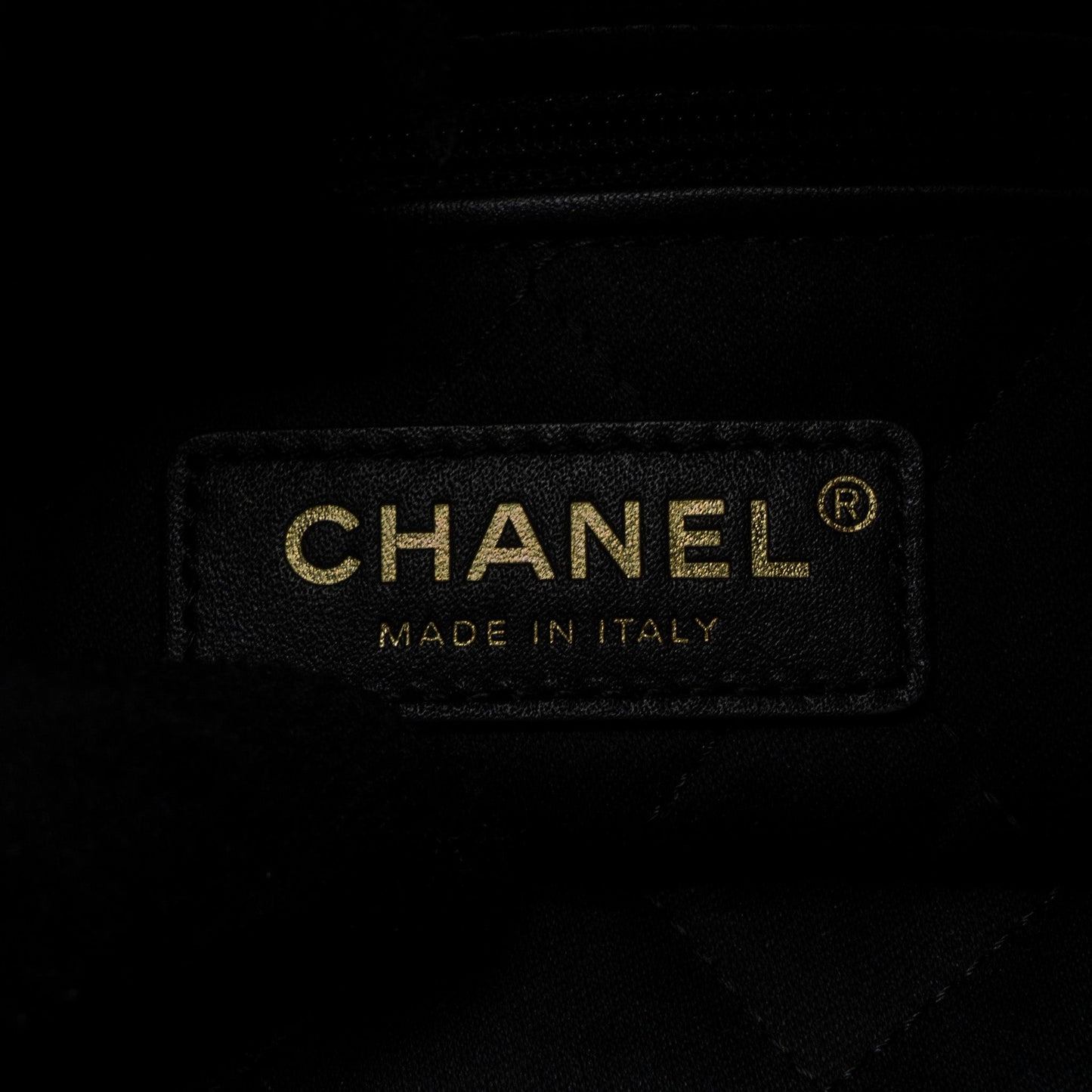 Chanel 22 Backpack Shiny Calfskin Black (Microchip)