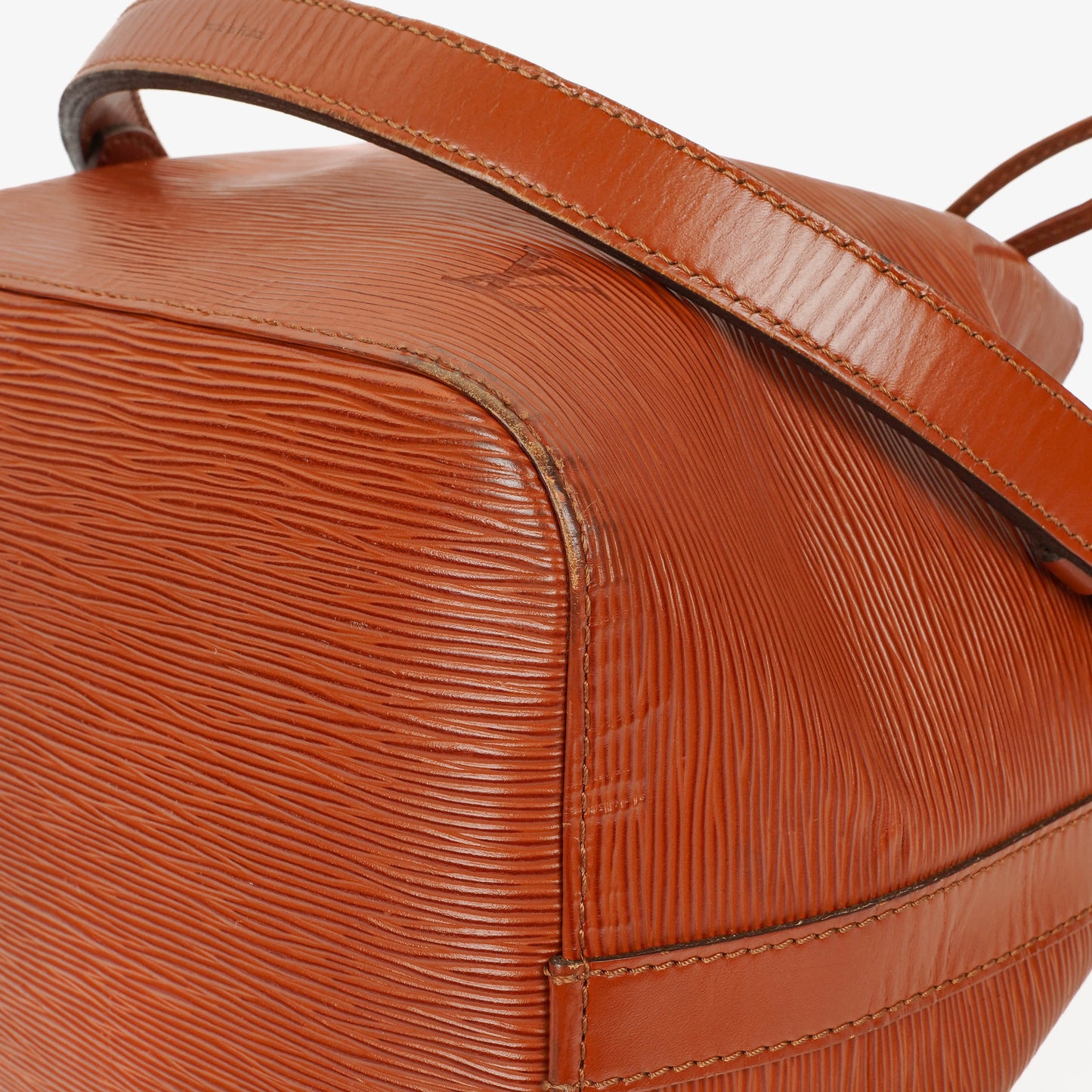Louis Vuitton Petit Noe Brown EPI Leather Shoulder Bag