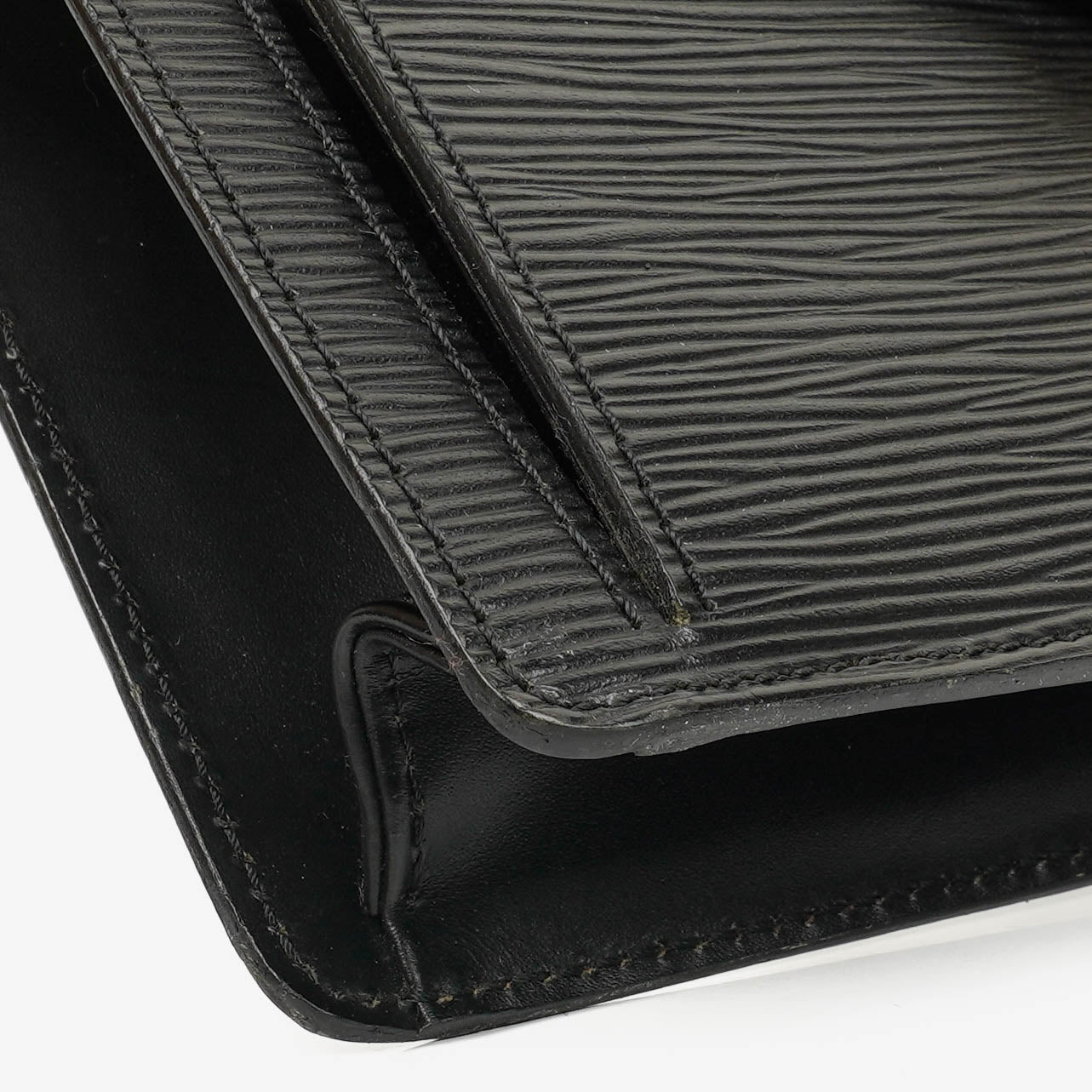 Louis Vuitton Pochette Sellier Dragonne Black EPI Leather Clutch Bag