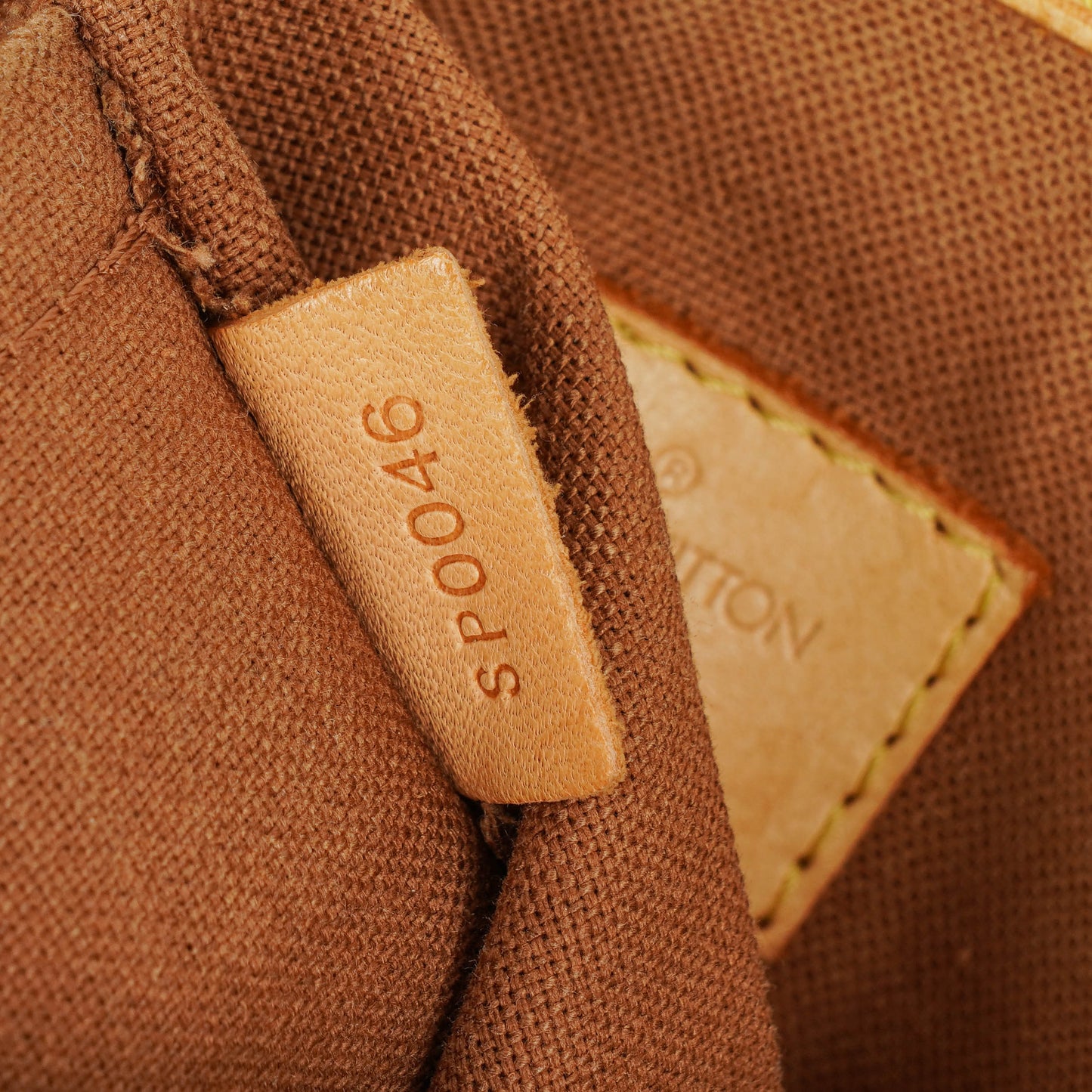 Louis Vuitton Batignolles Monogram Canvas Bag