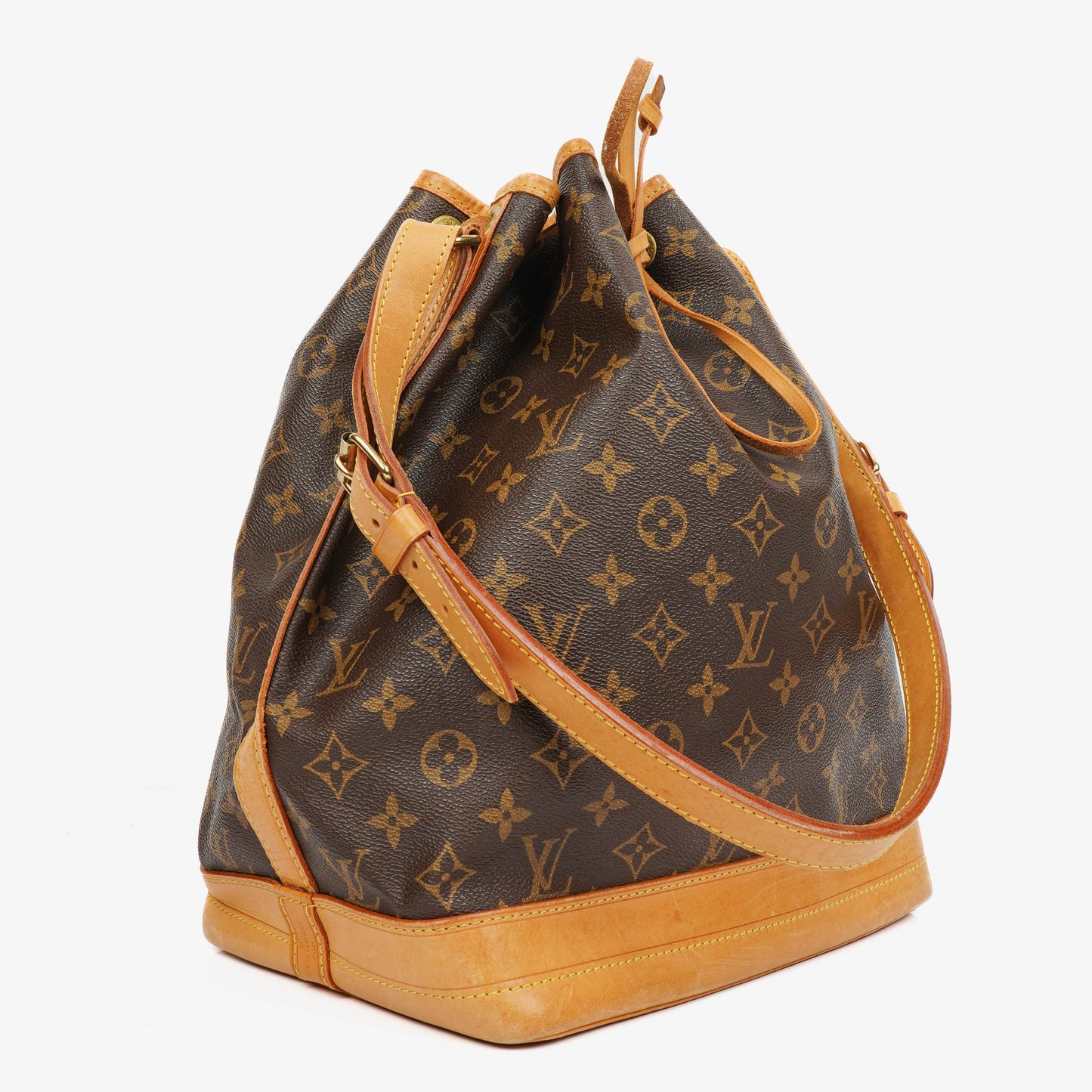 Louis Vuitton Noe Grande GM Monogram Canvas Shoulder Bag