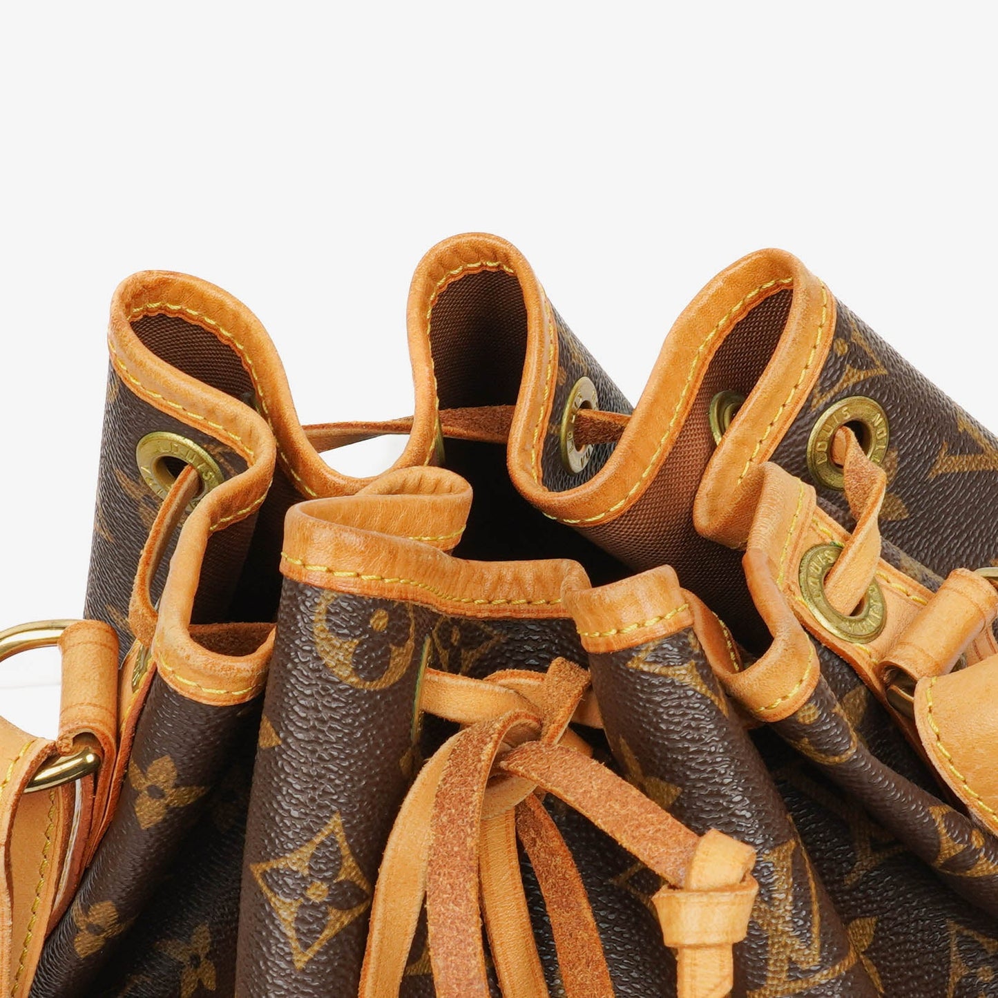 Louis Vuitton Noe Grande GM Monogram Canvas Shoulder Bag