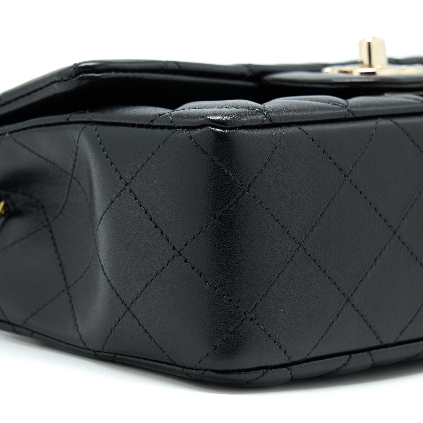 Chanel Mini Rectangular Lambskin Black L(Microchip)