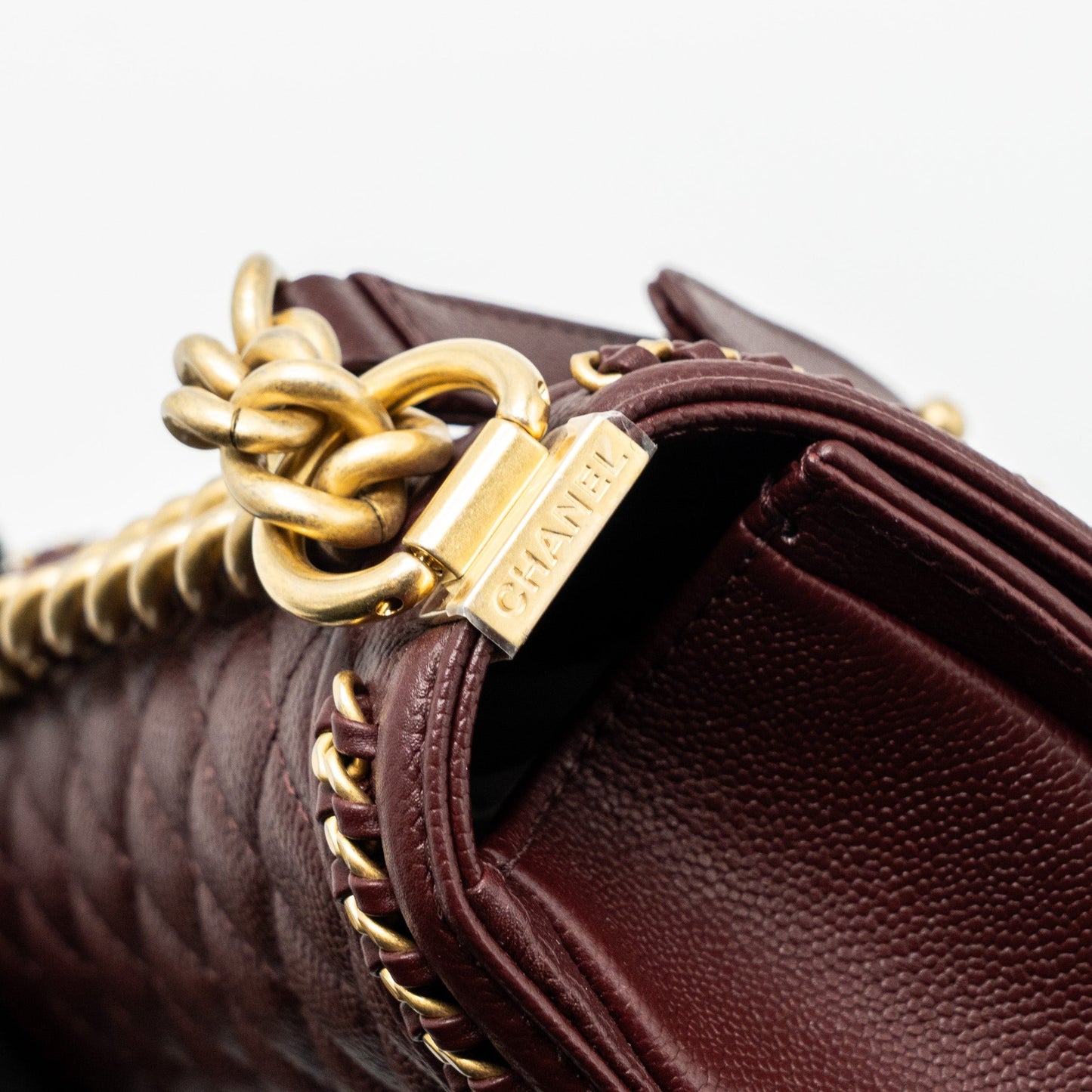 Chanel Medium Boy Bag Limited Edition Caviar Burgundy (microchip)