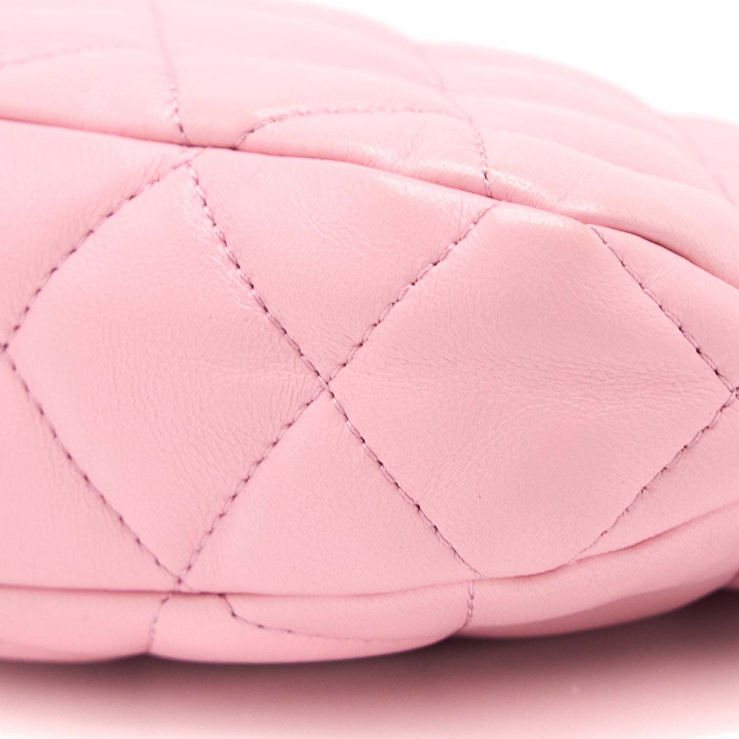 Chanel 22K Hobo Bag Logo Chain Lambskin Pink  (Microchip)