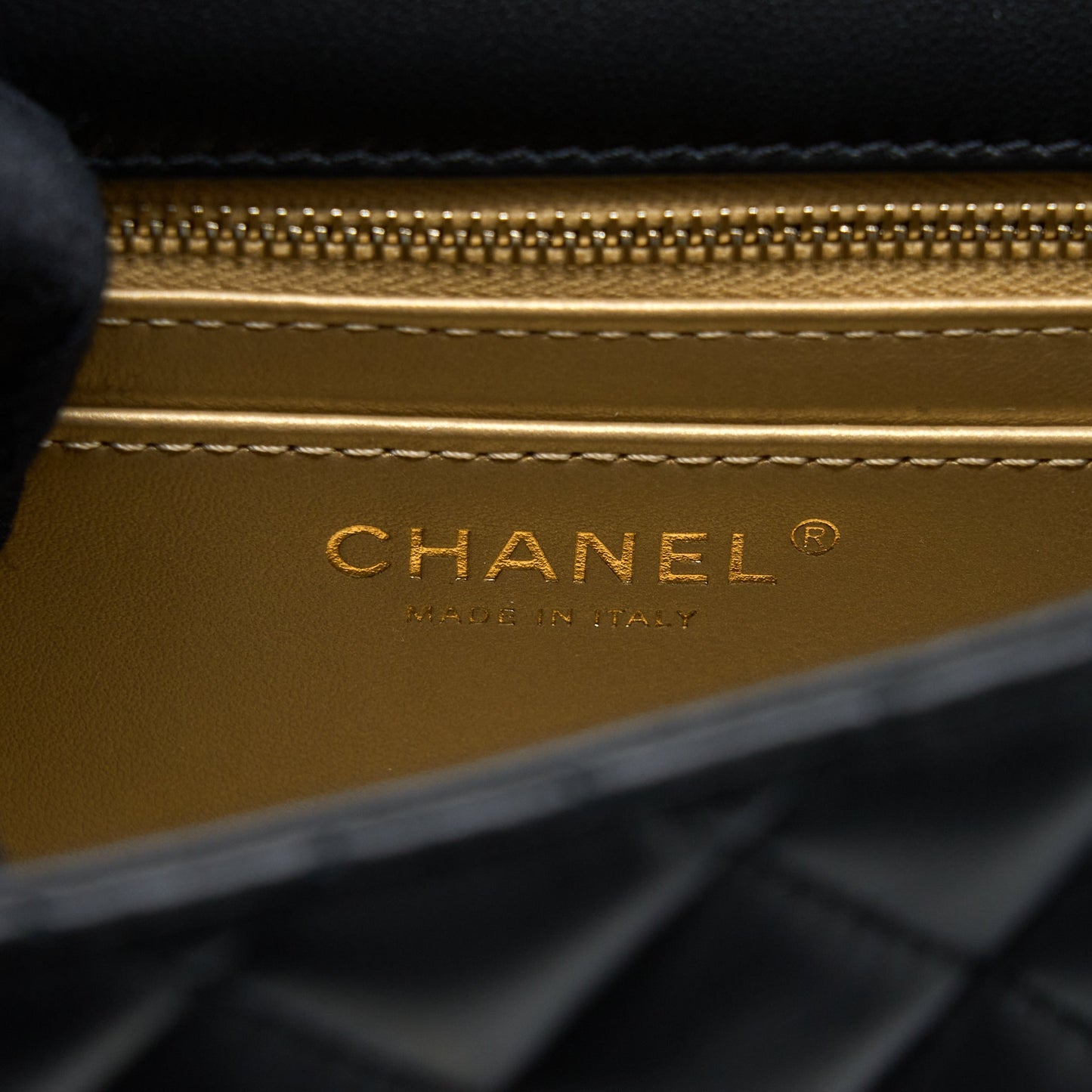 Chanel 23C Pearl Crush Mini Square Flap Bag Lambskin Black L (Microchip)