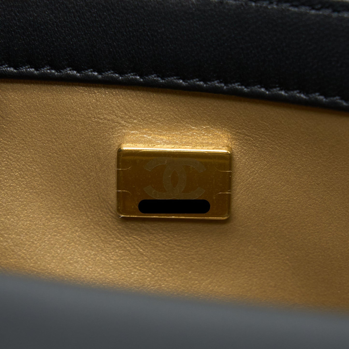 Chanel 23C Pearl Crush Mini Square Flap Bag Lambskin Black L (Microchip)