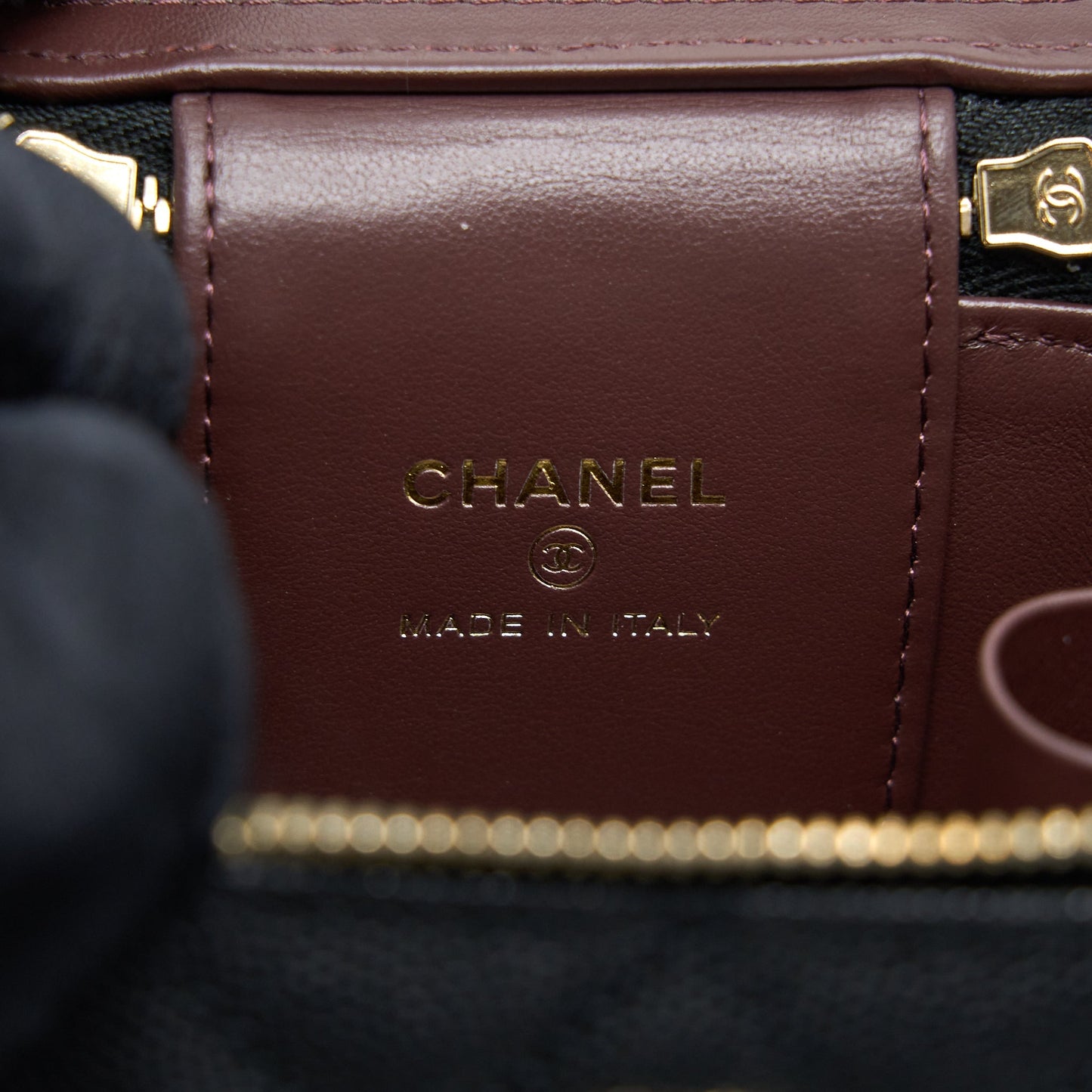 Chanel 23C Mini Vanity with Chain Caviar Black L (Microchip)