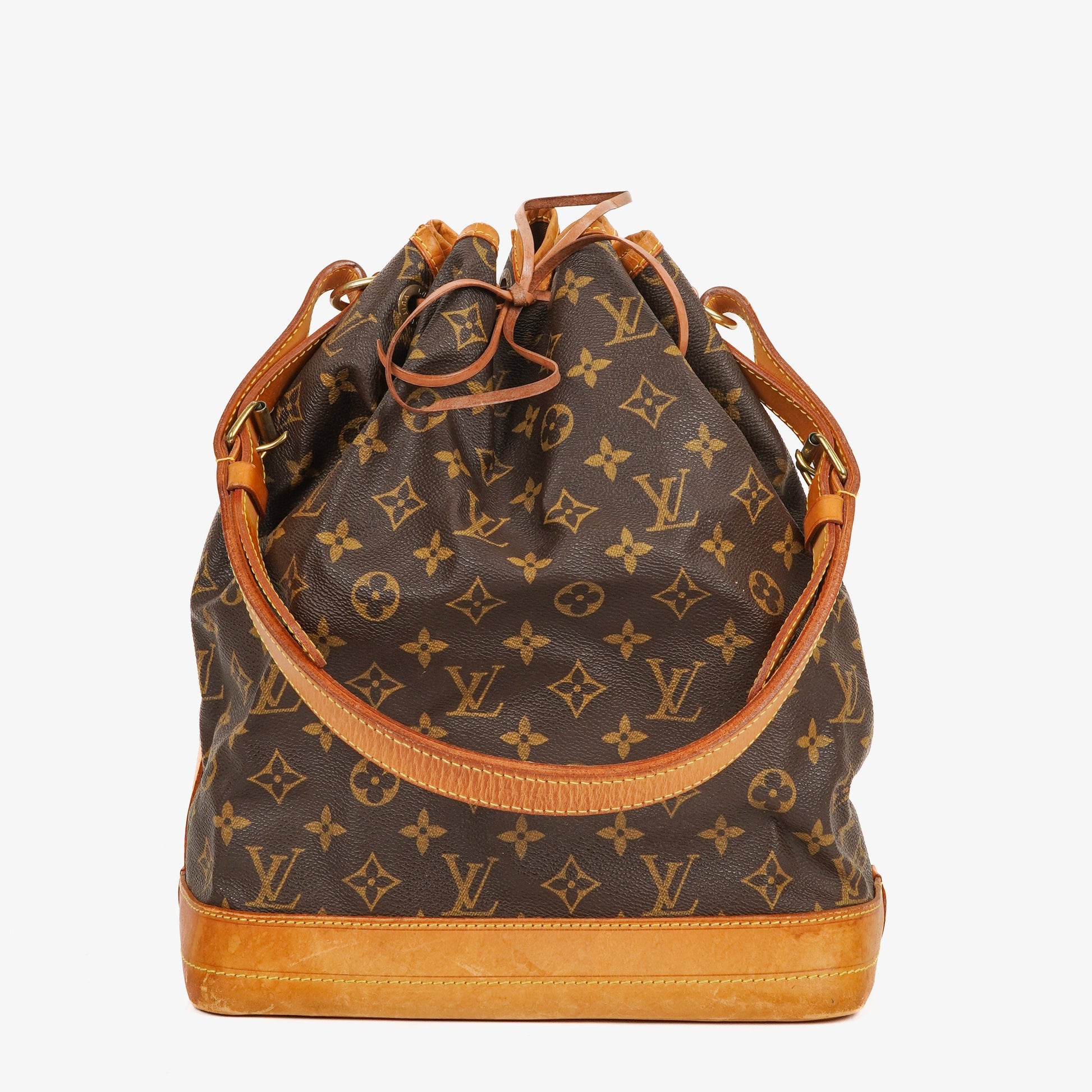 Louis Vuitton Noe Grande GM Monogram Canvas Shoulder Bag
