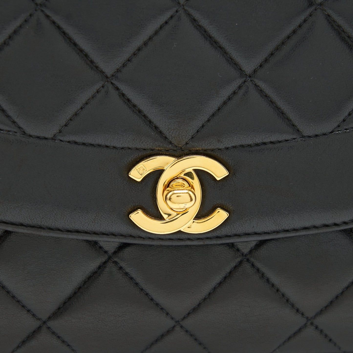 Chanel  Medium Diana Flap Bag Lambskin Black
