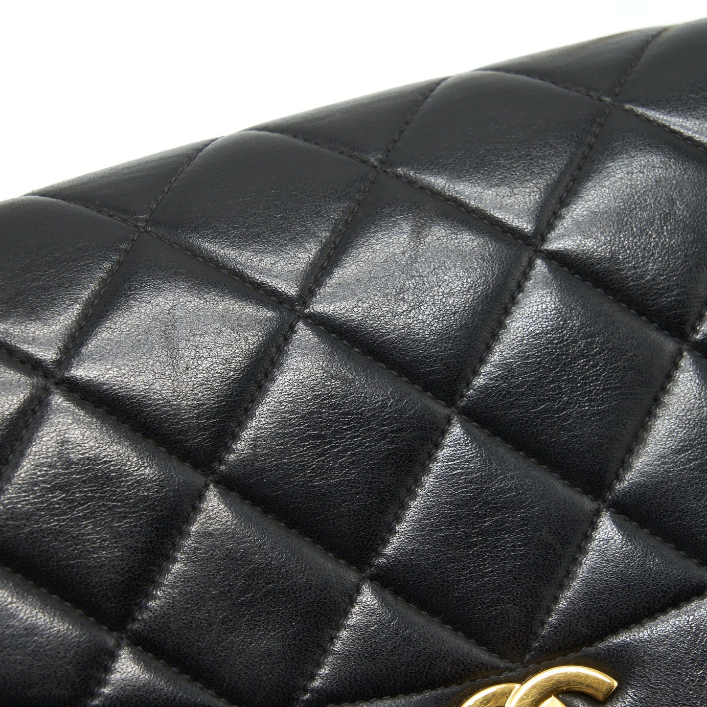 Chanel  Medium Diana Flap Bag Lambskin Black