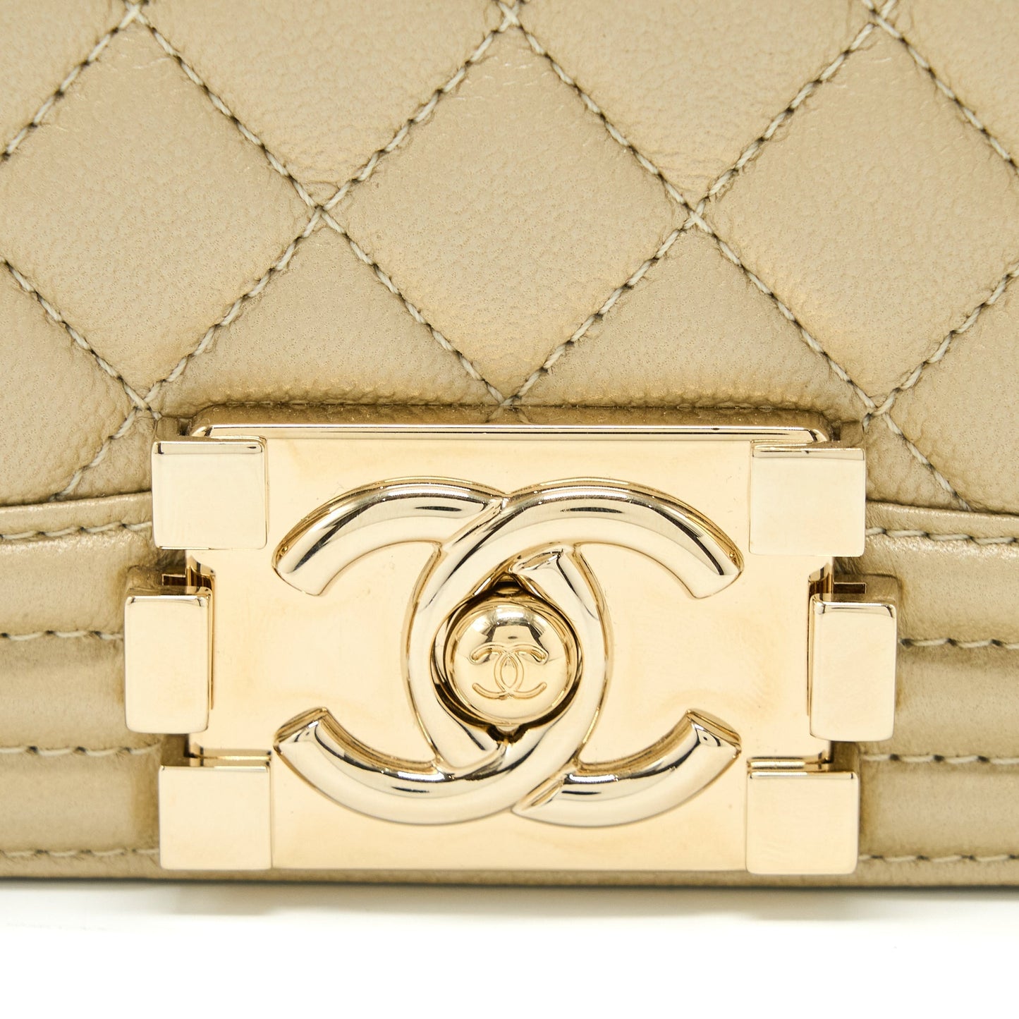 Chanel Medium Boy Caviar Gold L