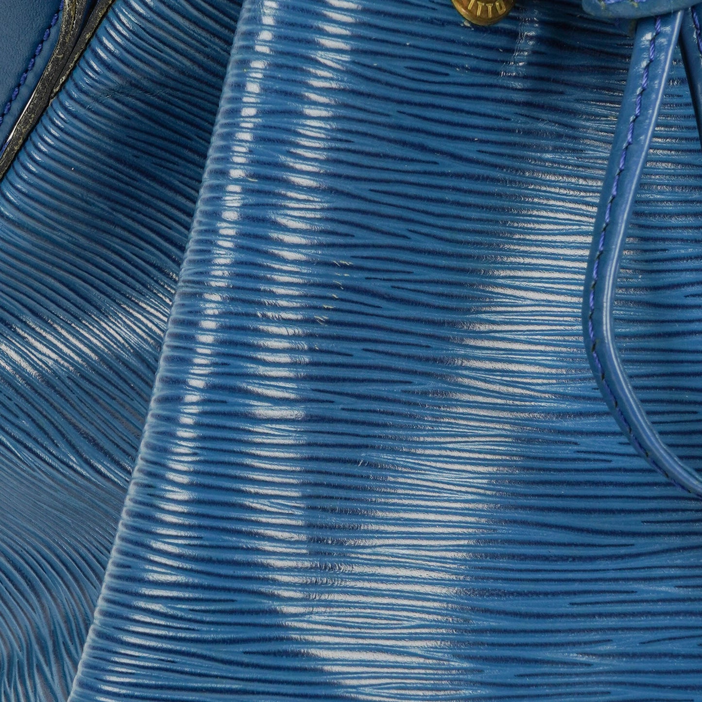 Louis Vuitton Petit Noe Blue EPI Leather Shoulder Bag