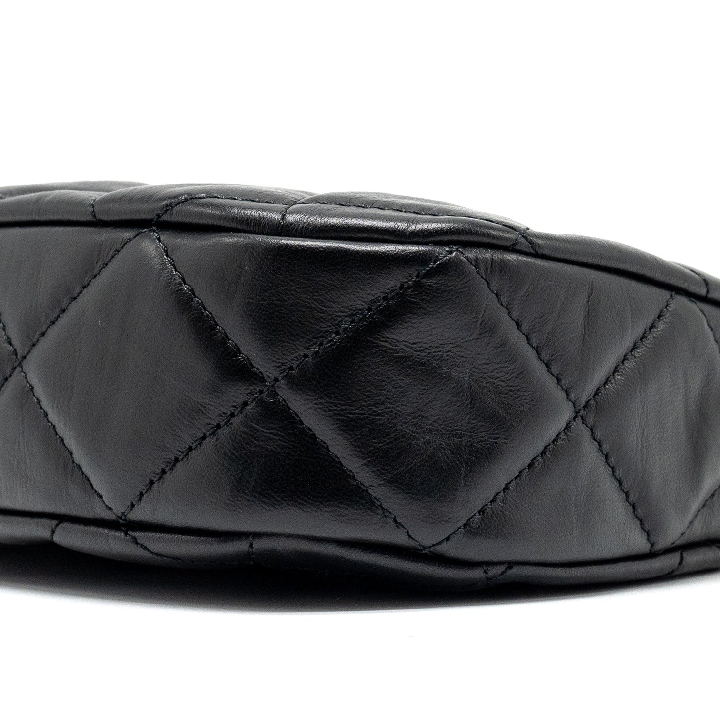 Chanel 23k 19 Hobo Shoulder Bag Calfskin Black  (microchip)