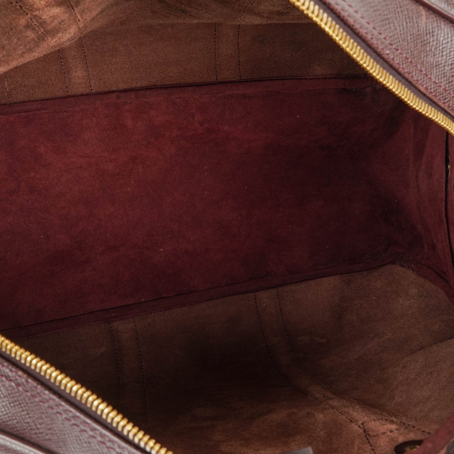 Louis Vuitton Kendall Burgundy Taiga Leather Bag