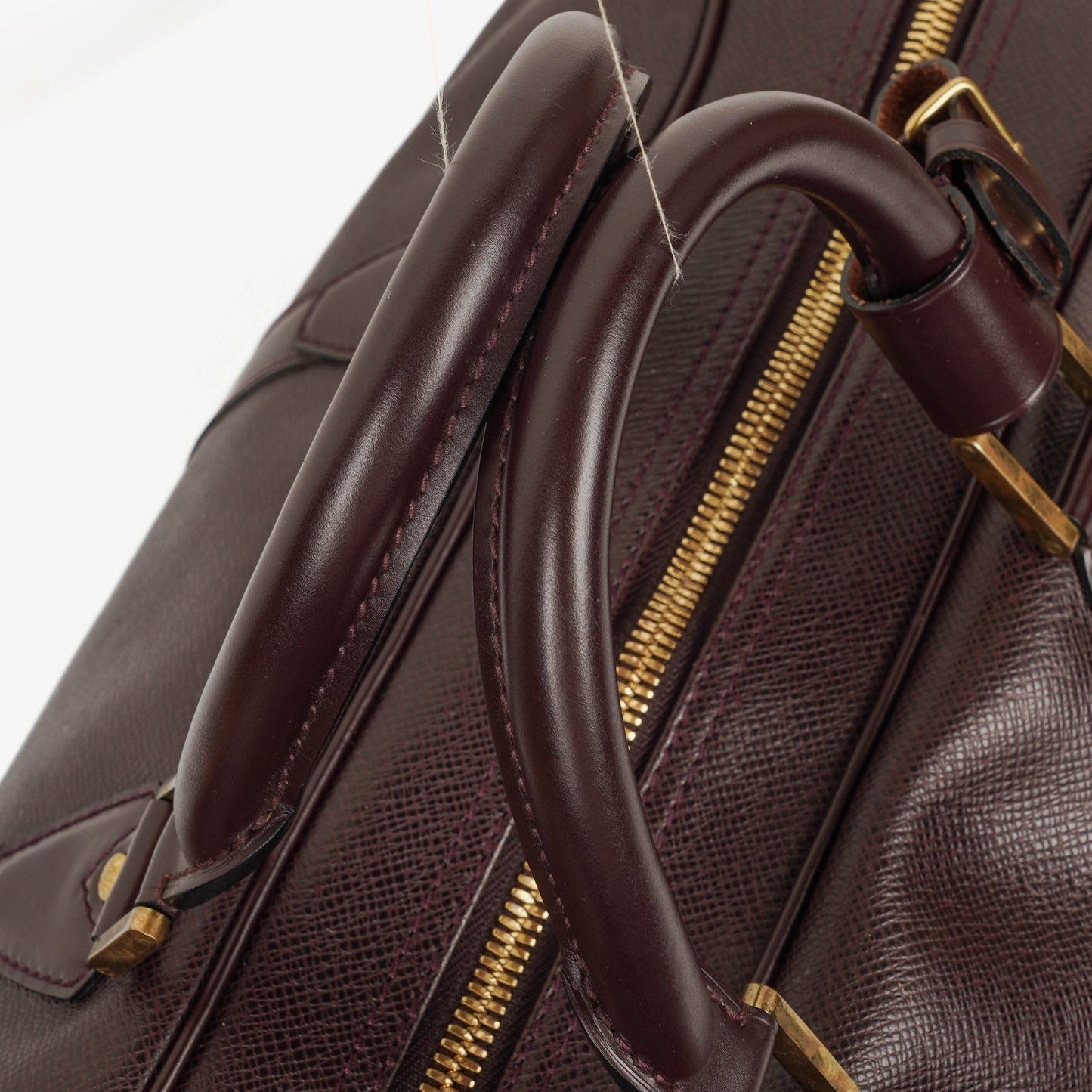 Louis Vuitton Kendall Burgundy Taiga Leather Bag