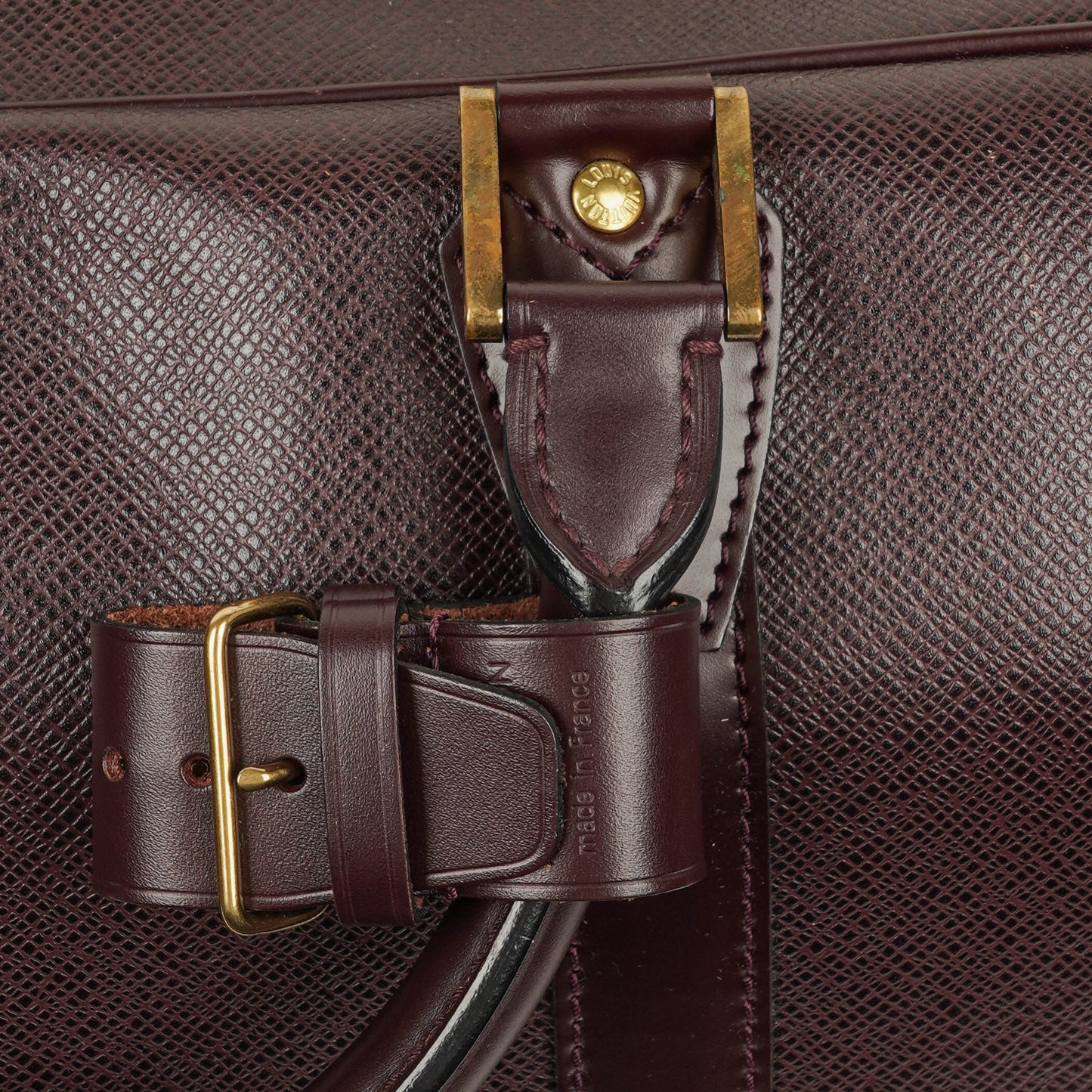 Louis Vuitton Kendall Burgundy Taiga Leather Bag