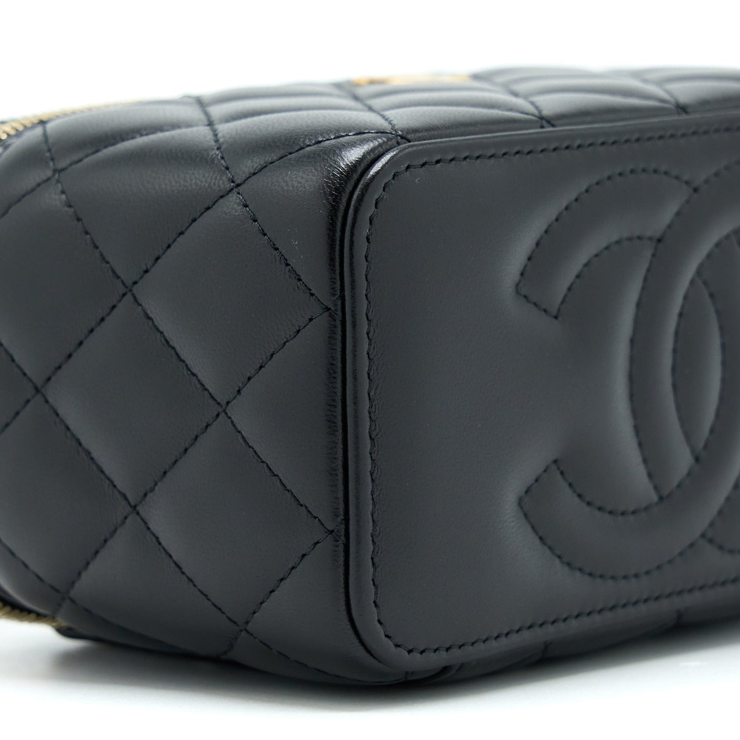 Chanel Long Vanity With Detailed Chain Lambskin Black