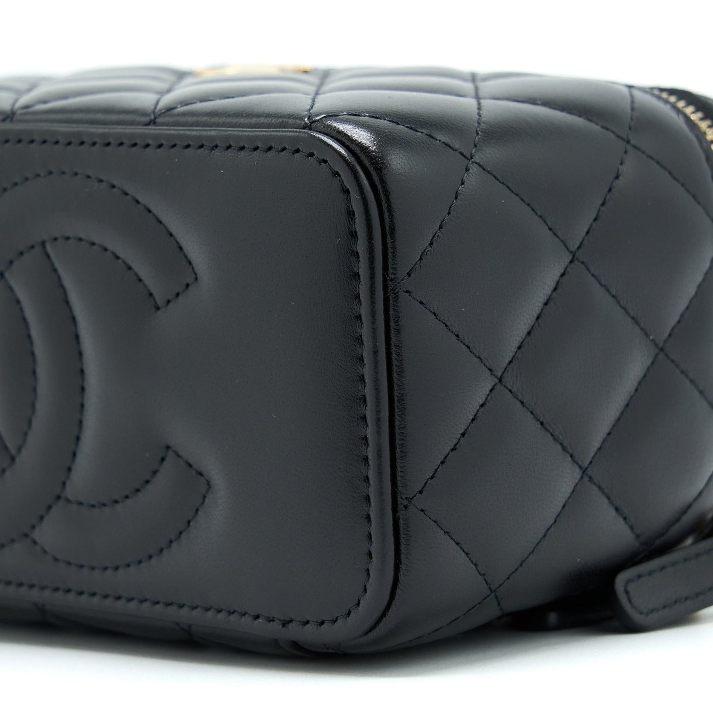Chanel Long Vanity With Detailed Chain Lambskin Black
