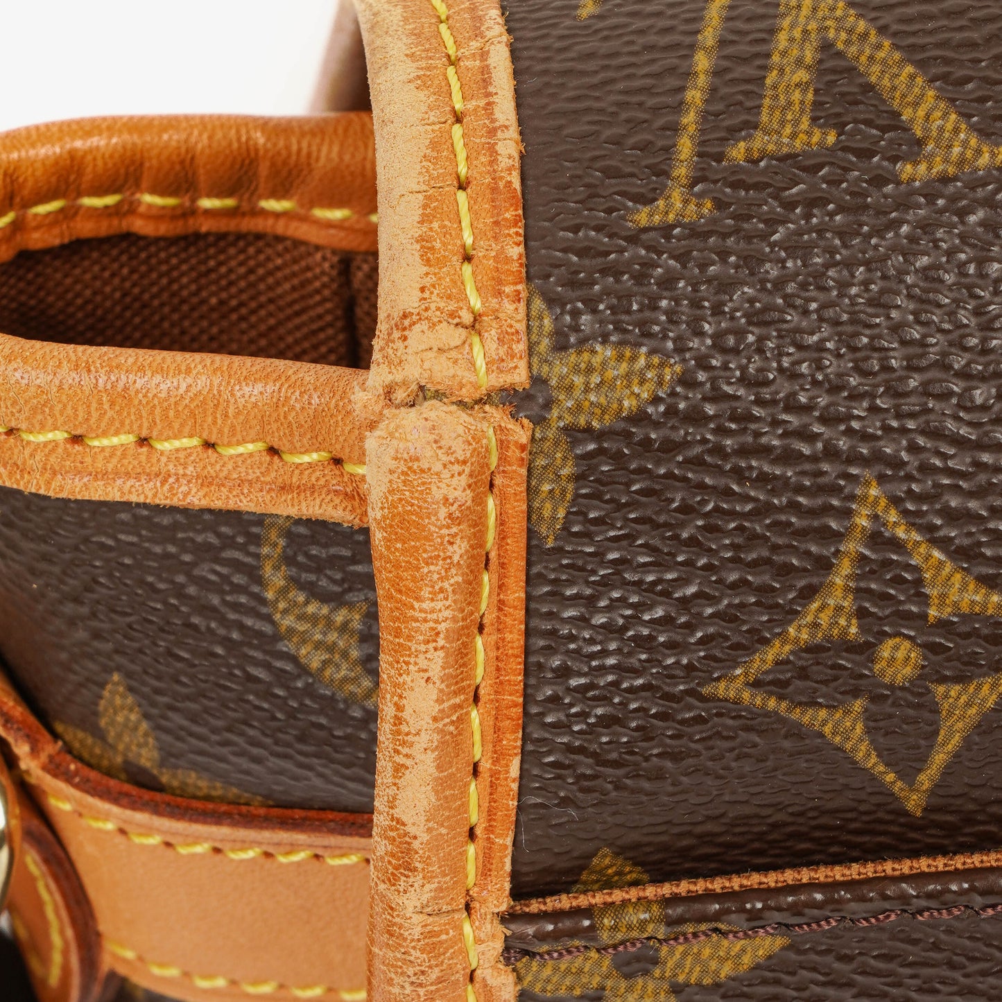 Louis Vuitton Sac Gibeciere GM Monogram Canvas Shoulder Bag