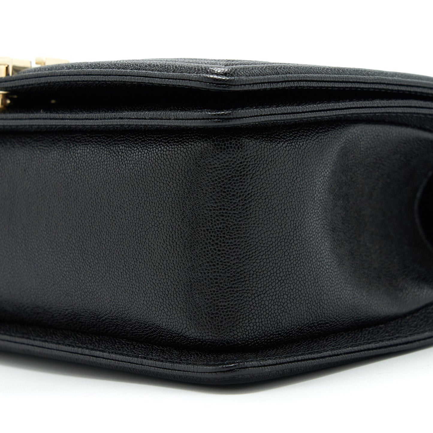 Chanel Medium Boy Chevron Caviar Black L
