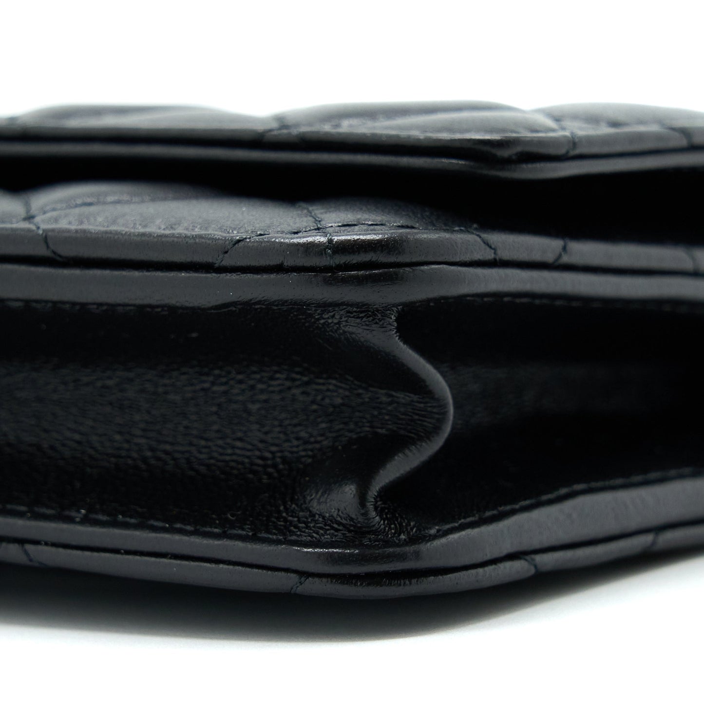 Chanel 22B Pearl Crush Wallet On Chain Lambskin Black  (Microchip)