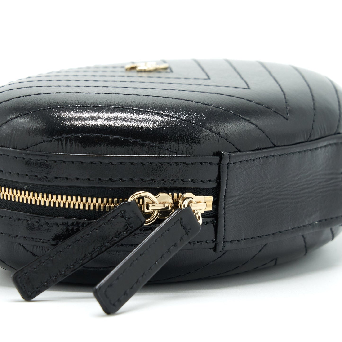 Chanel La Pausa Evening Bag Chevron Calfskin Black L