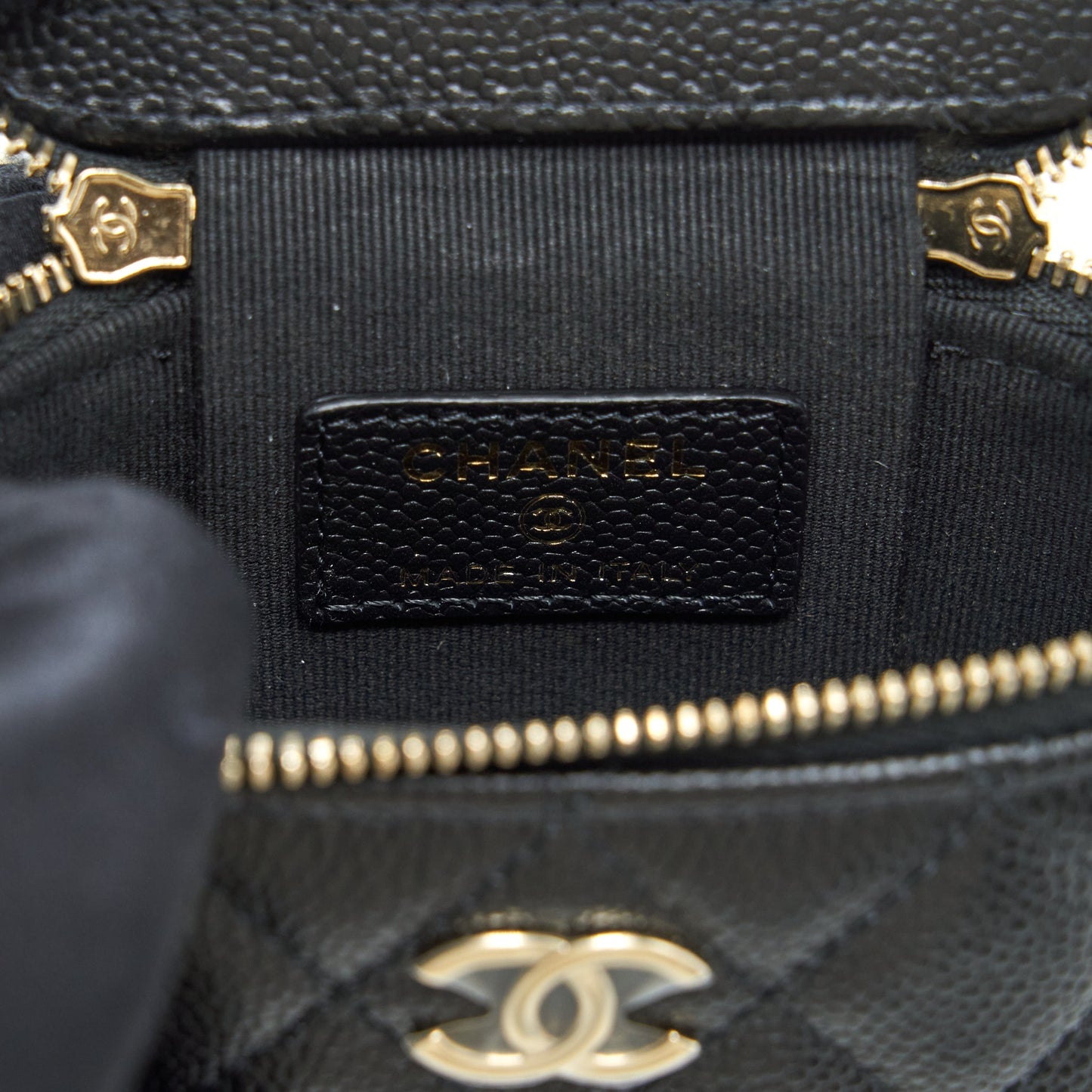 Chanel 22P Vertical Mini Vanity With CC Logo Chain Caviar Black L