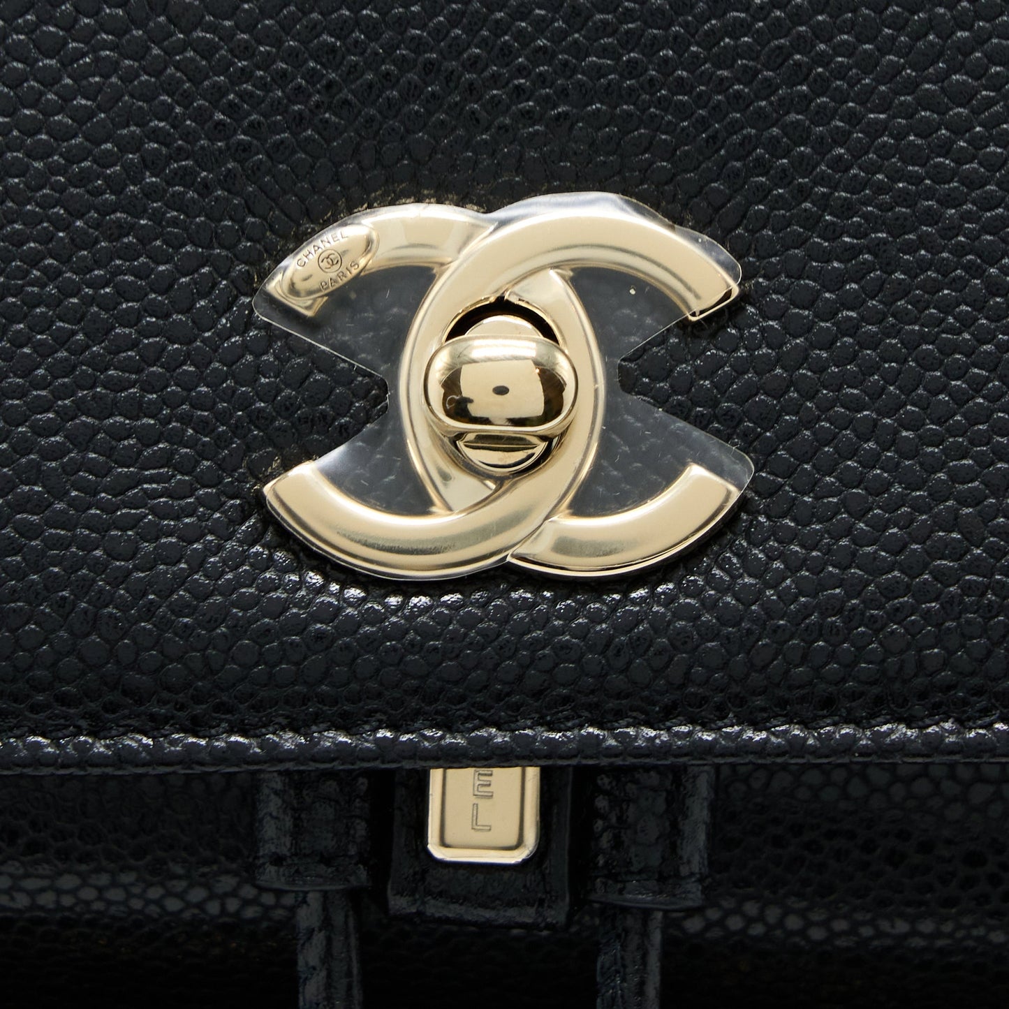 Chanel 22B Affinity Mini Backpack Caviar Black L(Microchip)