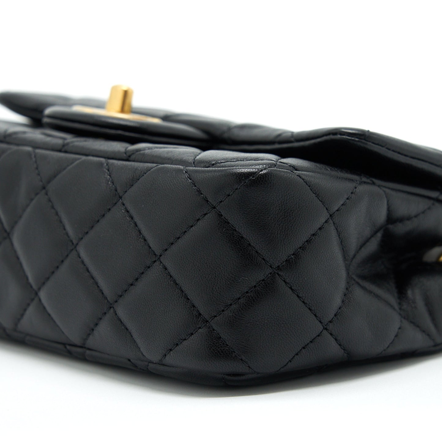 Chanel 22S Pearl Crush Mini Rectangular Flap Bag Lambskin Black