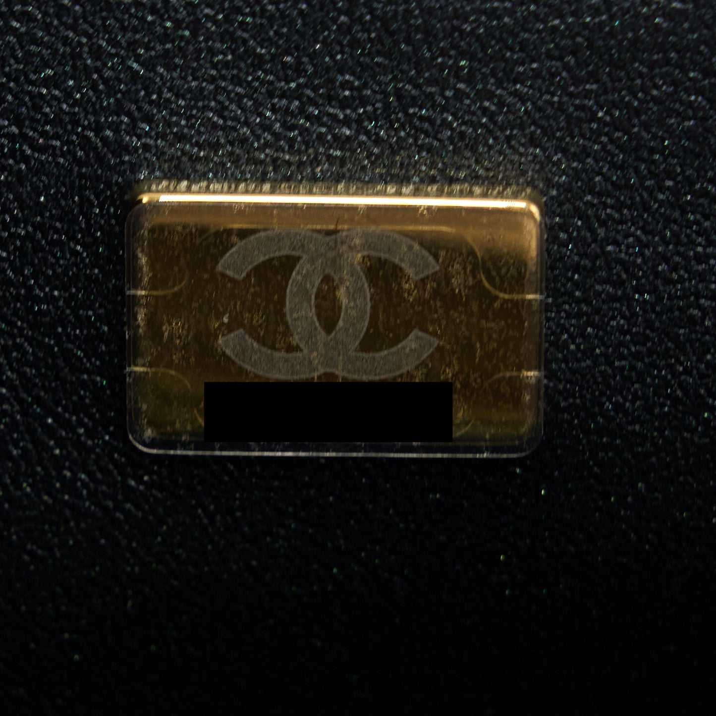 Chanel 22B Mini Square Pearly Lambskin Black L (Microchip)