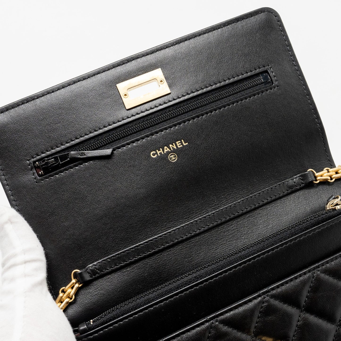 Chanel 2.55 Reissue Wallet on Chain Lambskin Black  (Microchip)
