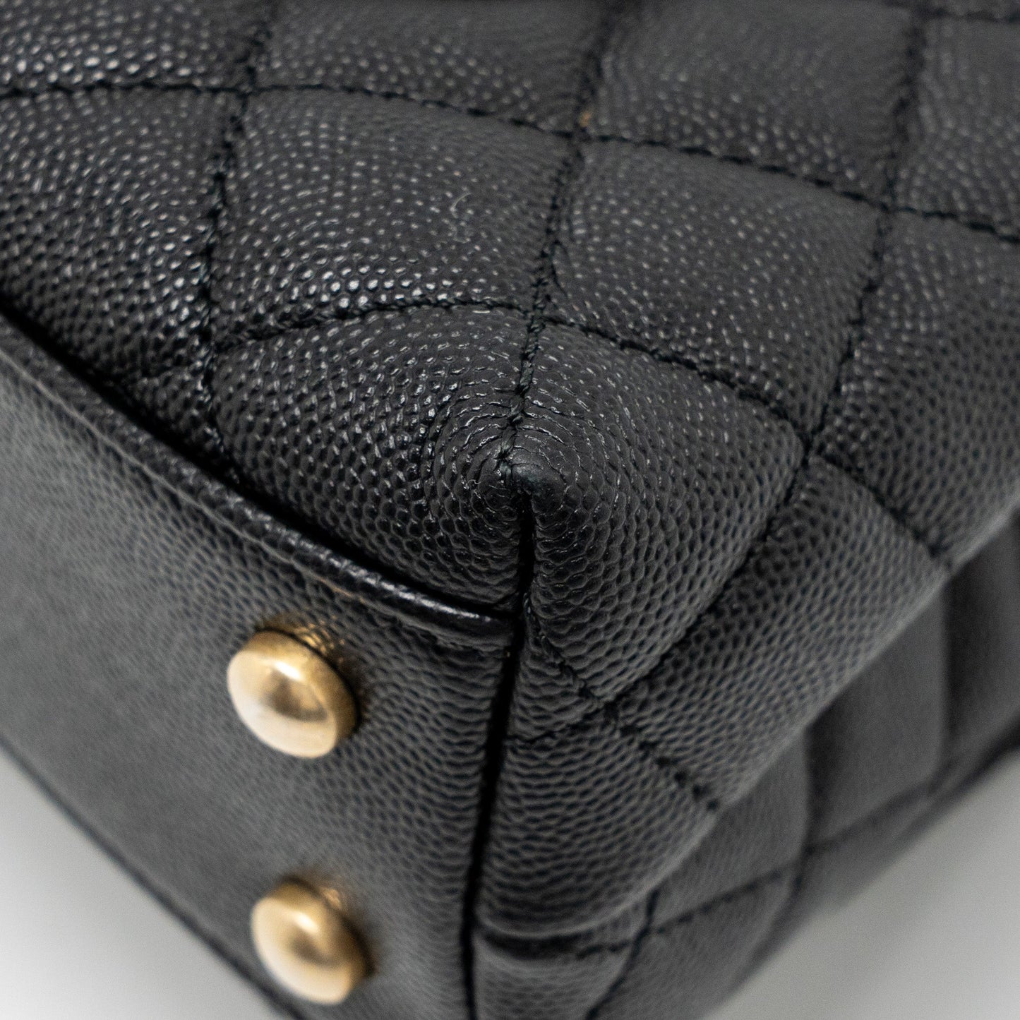 Chanel Small Coco Handle with Python Handle caviar Black/Burgundy